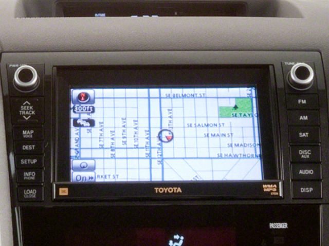 2011 Toyota Tundra 4WD Truck Grade