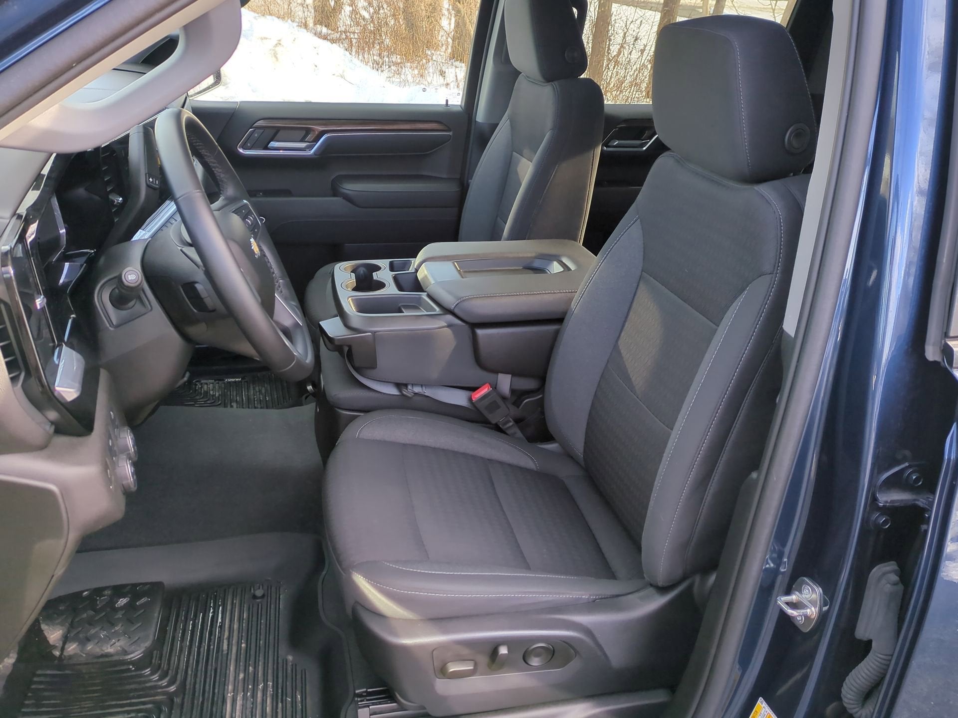 2023 Chevrolet Silverado 1500 LT (2FL)