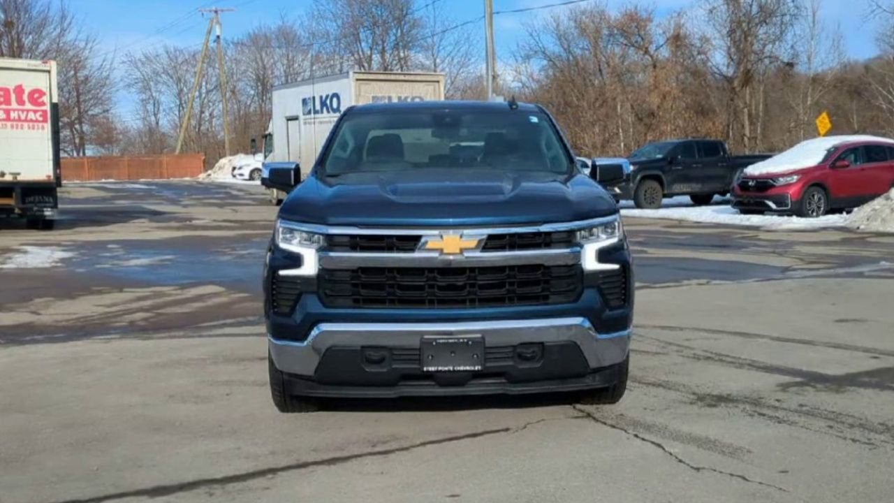 2023 Chevrolet Silverado 1500 LT (2FL)