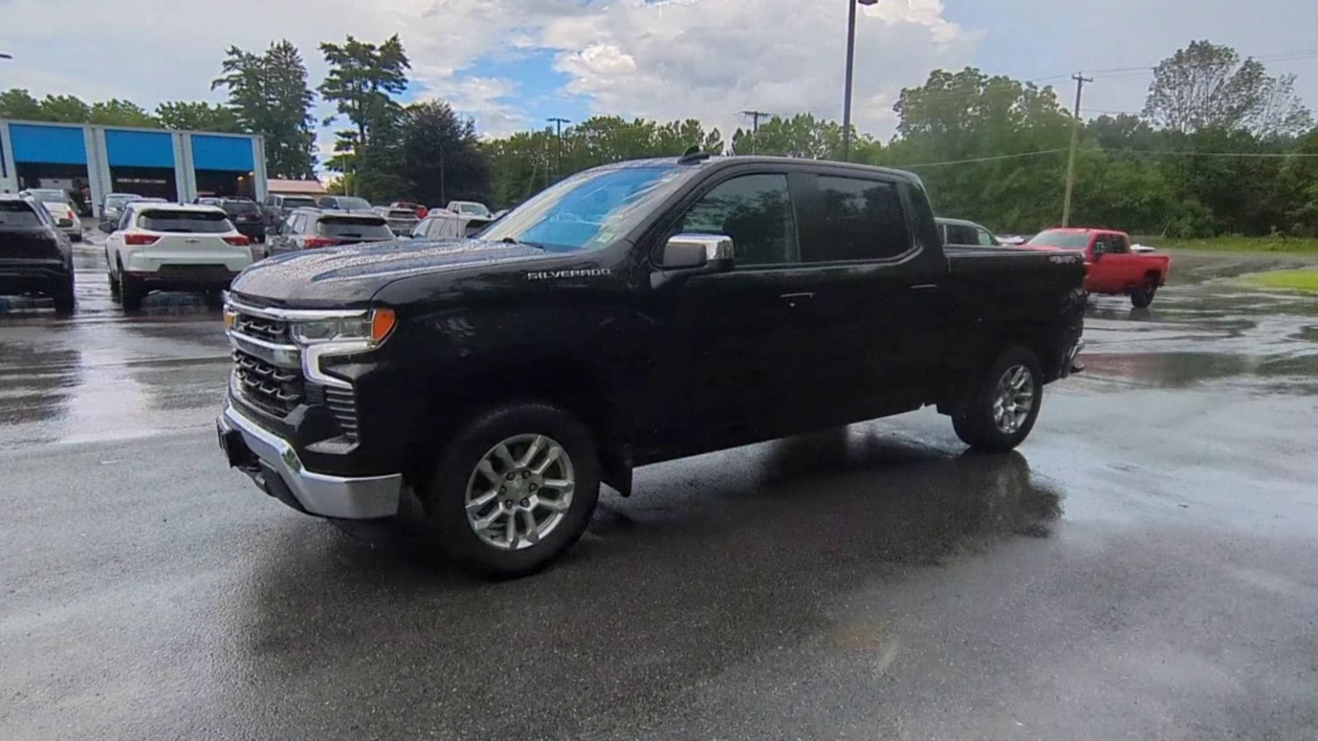 2024 Chevrolet Silverado 1500 LT (2FL)
