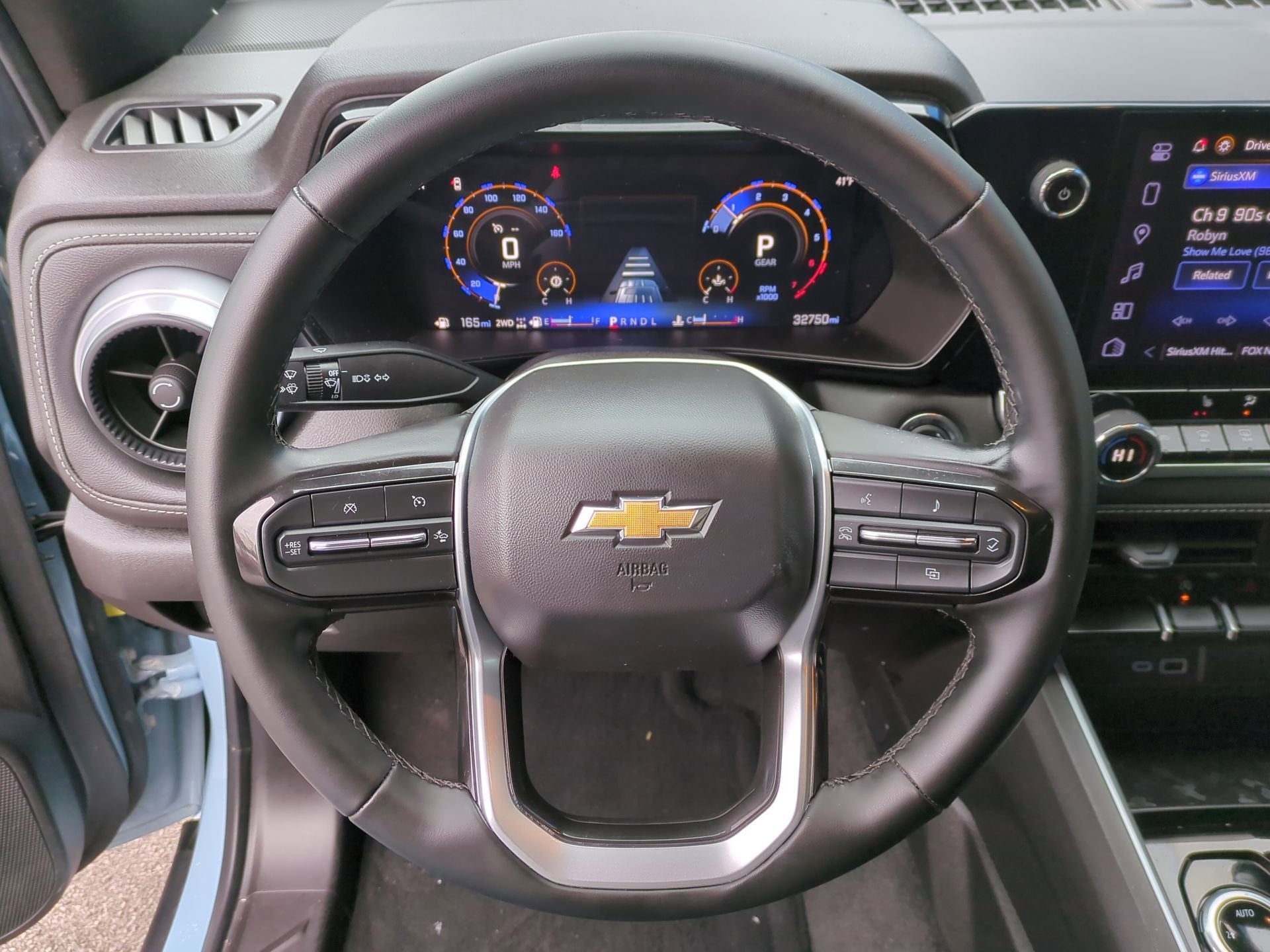 2025 Chevrolet Colorado WT/LT