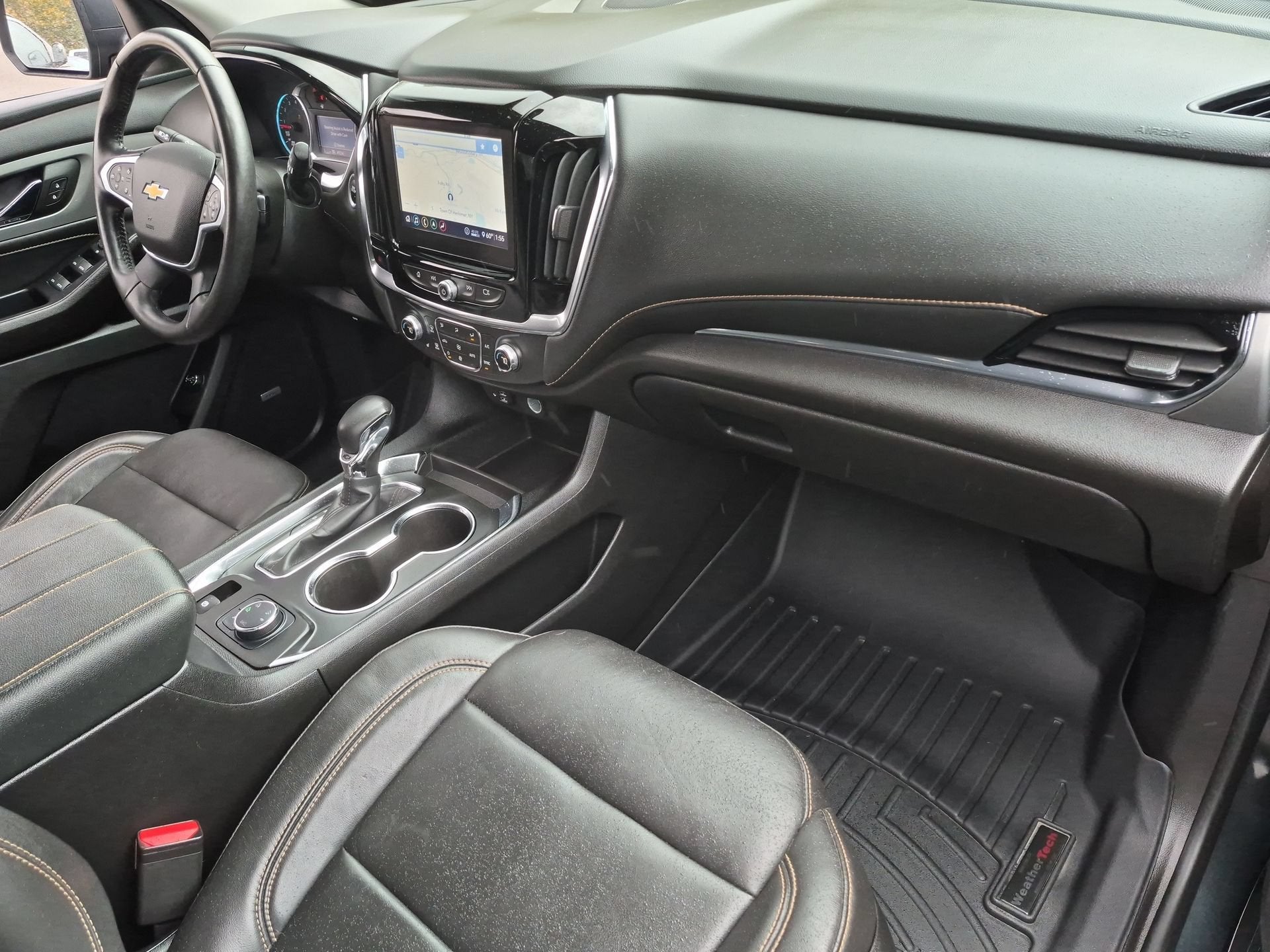 2021 Chevrolet Traverse LT Leather