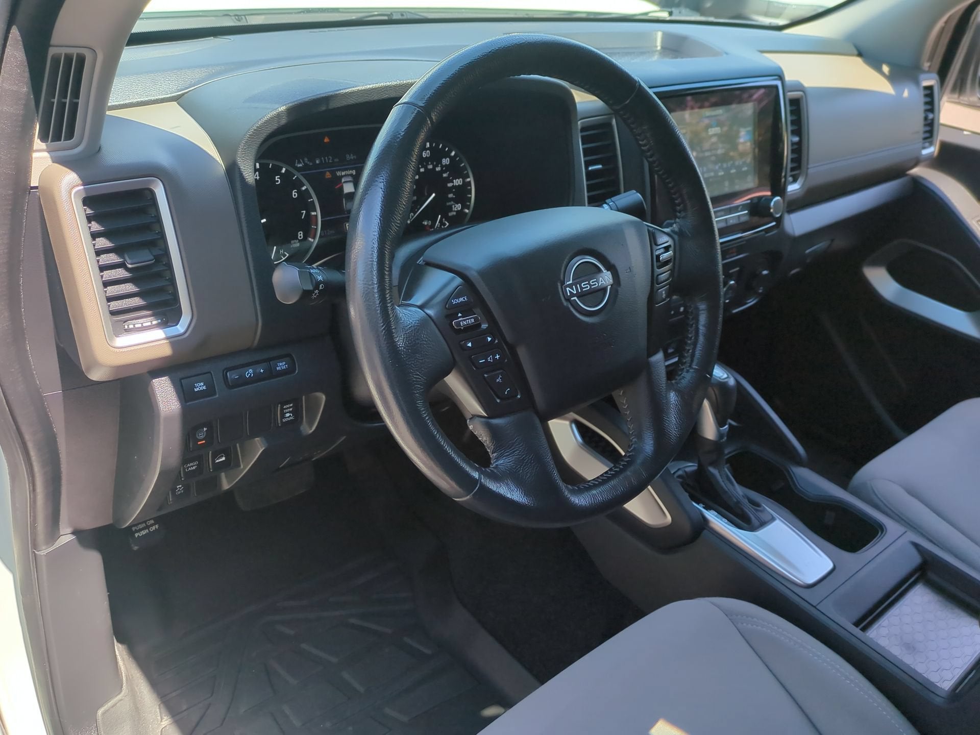 2022 Nissan Frontier Crew Cab SV 4x4
