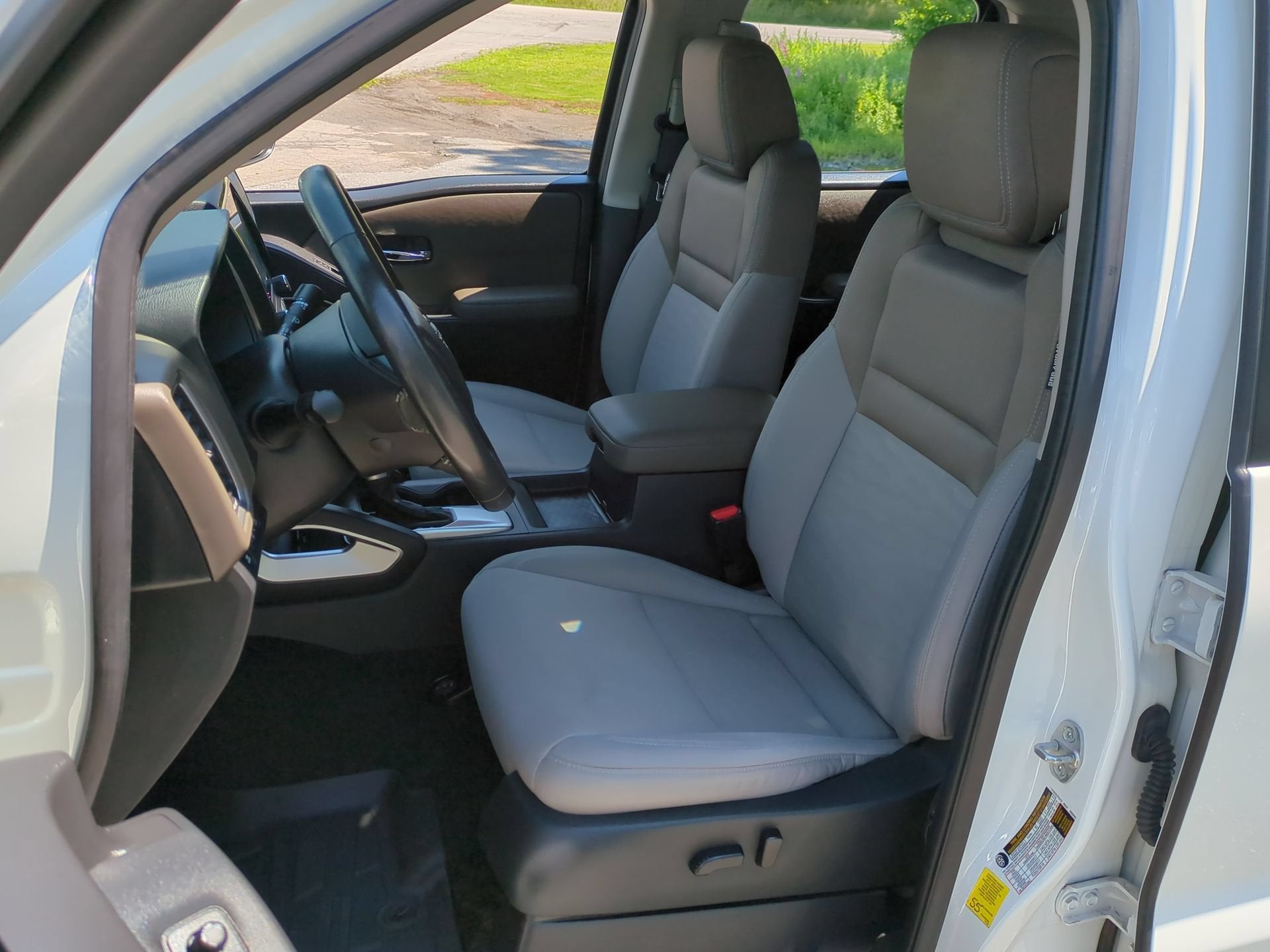 2022 Nissan Frontier Crew Cab SV 4x4