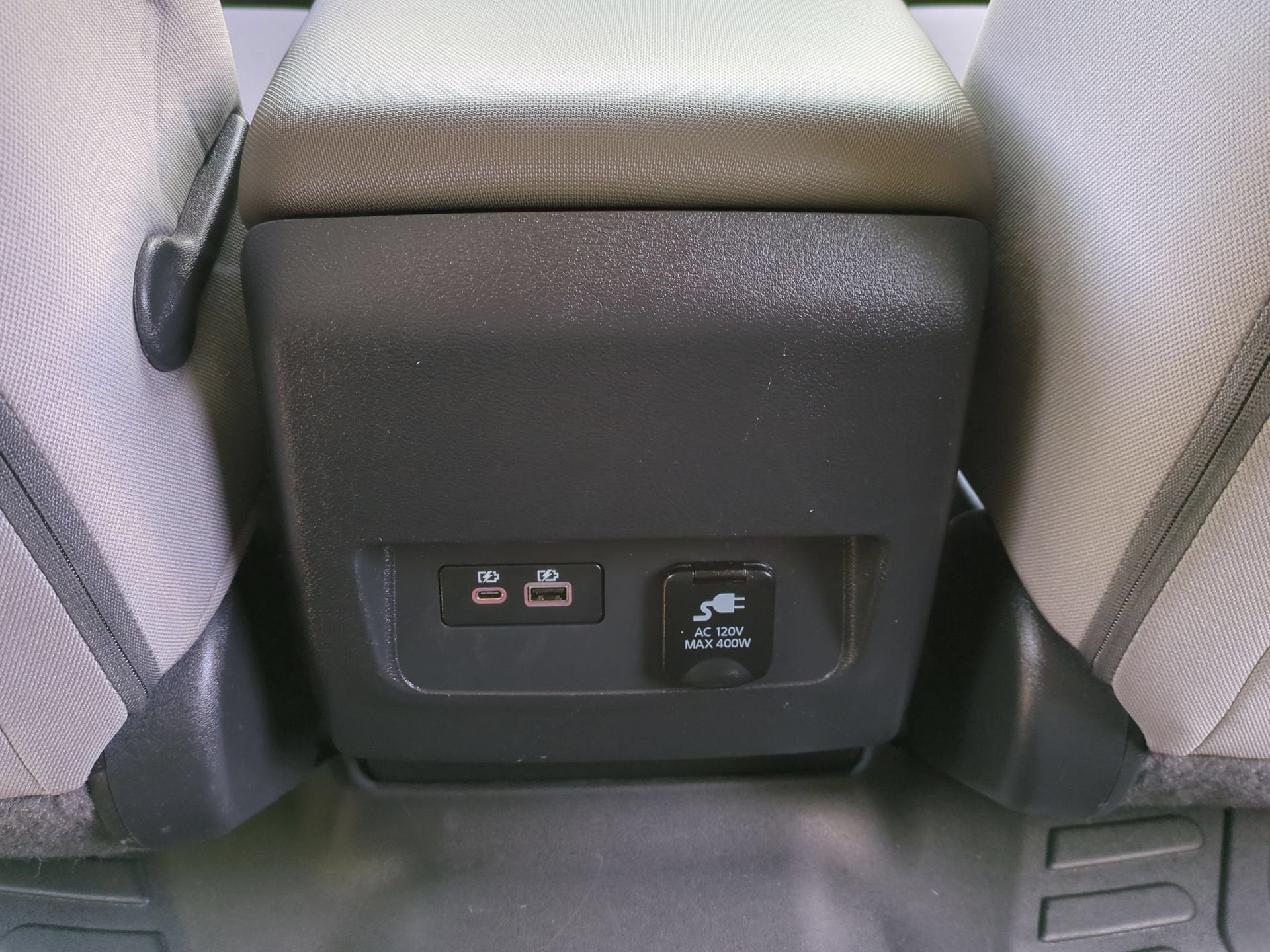 2022 Nissan Frontier Crew Cab SV 4x4
