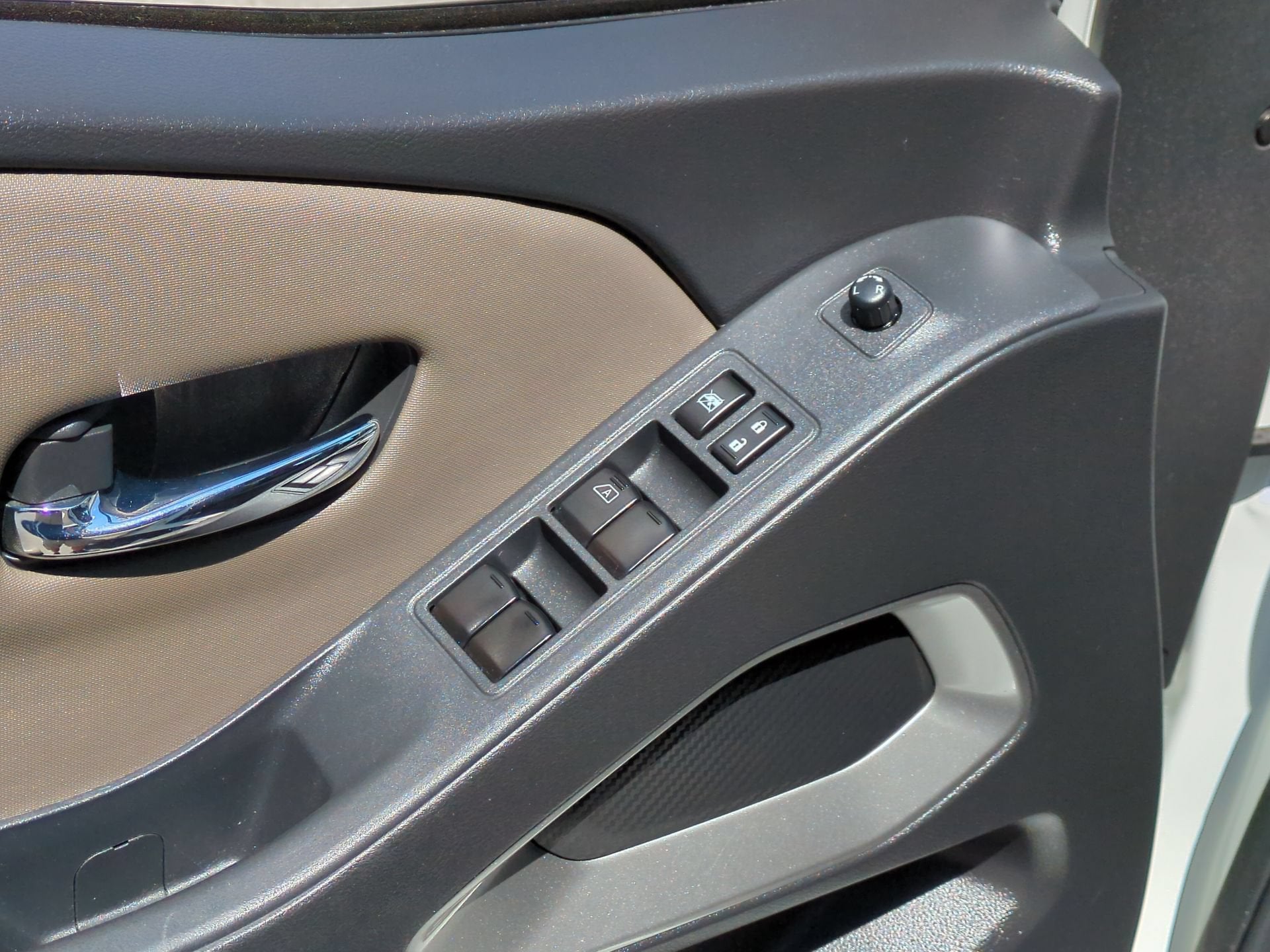 2022 Nissan Frontier Crew Cab SV 4x4