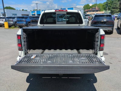 2022 Nissan Frontier Crew Cab SV 4x4