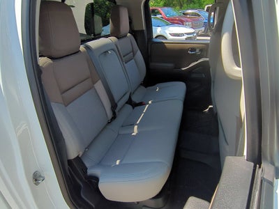 2022 Nissan Frontier Crew Cab SV 4x4