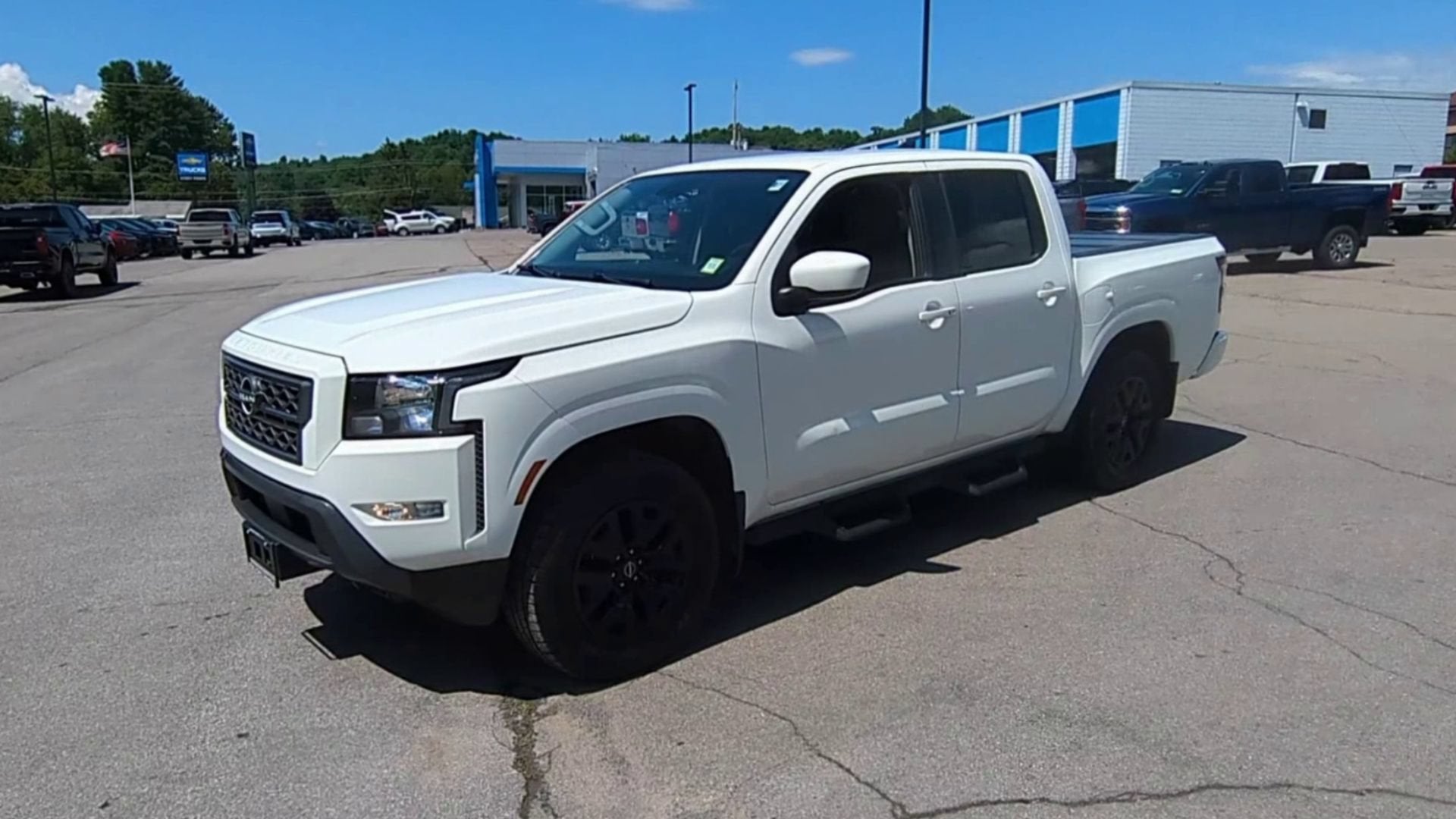2022 Nissan Frontier Crew Cab SV 4x4