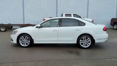 2019 Volkswagen Passat 2.0T Wolfsburg Edition