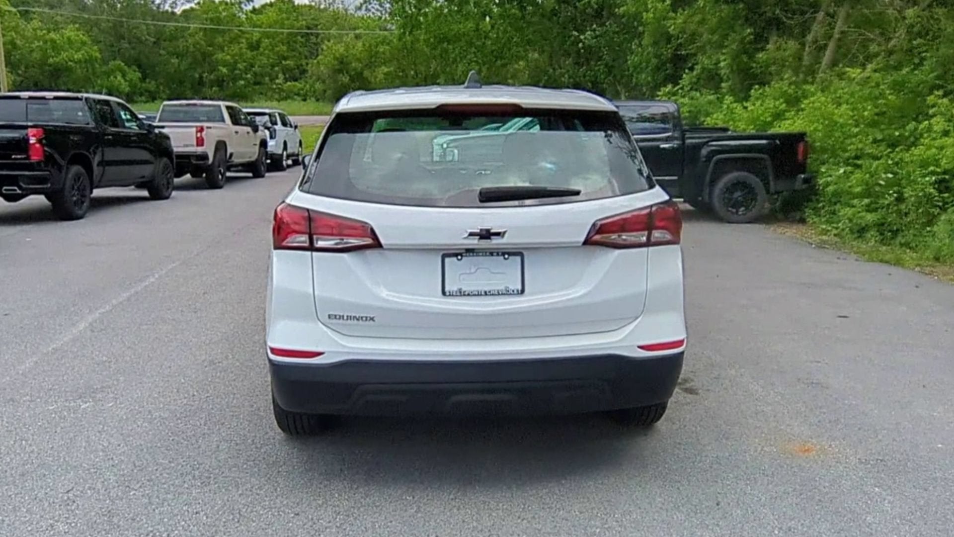 2023 Chevrolet Equinox LS