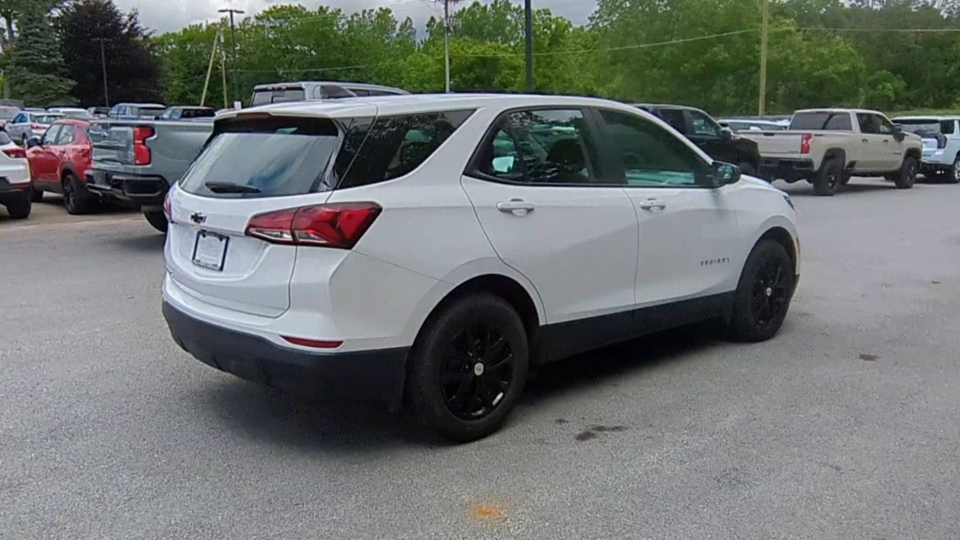 2023 Chevrolet Equinox LS