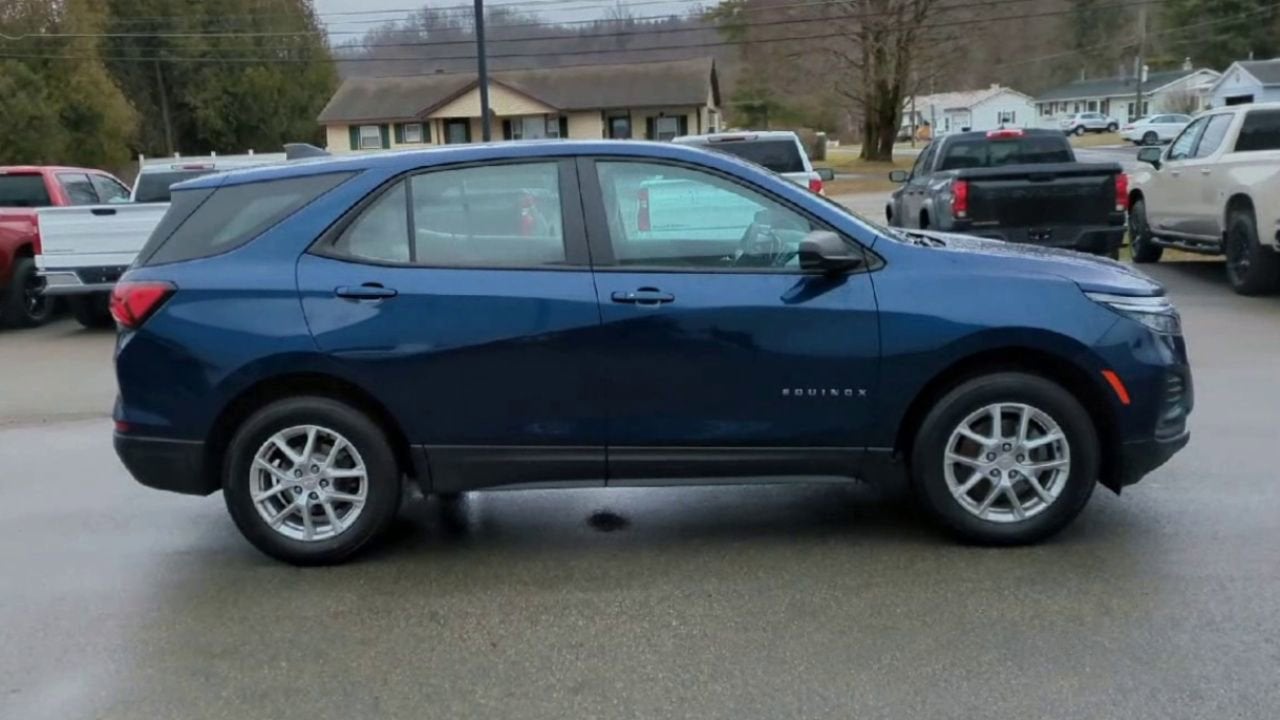 2023 Chevrolet Equinox LS