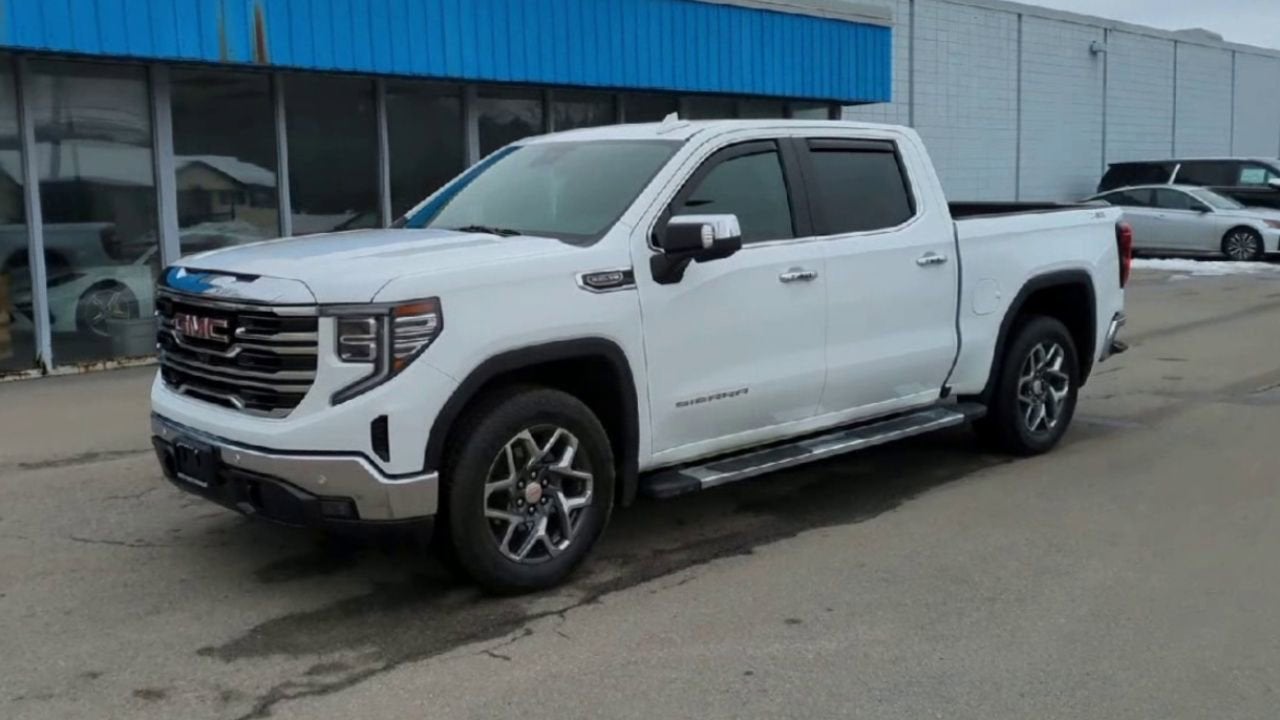 2025 GMC Sierra 1500 SLT