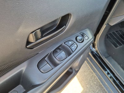 2022 Nissan Kicks S Xtronic CVT