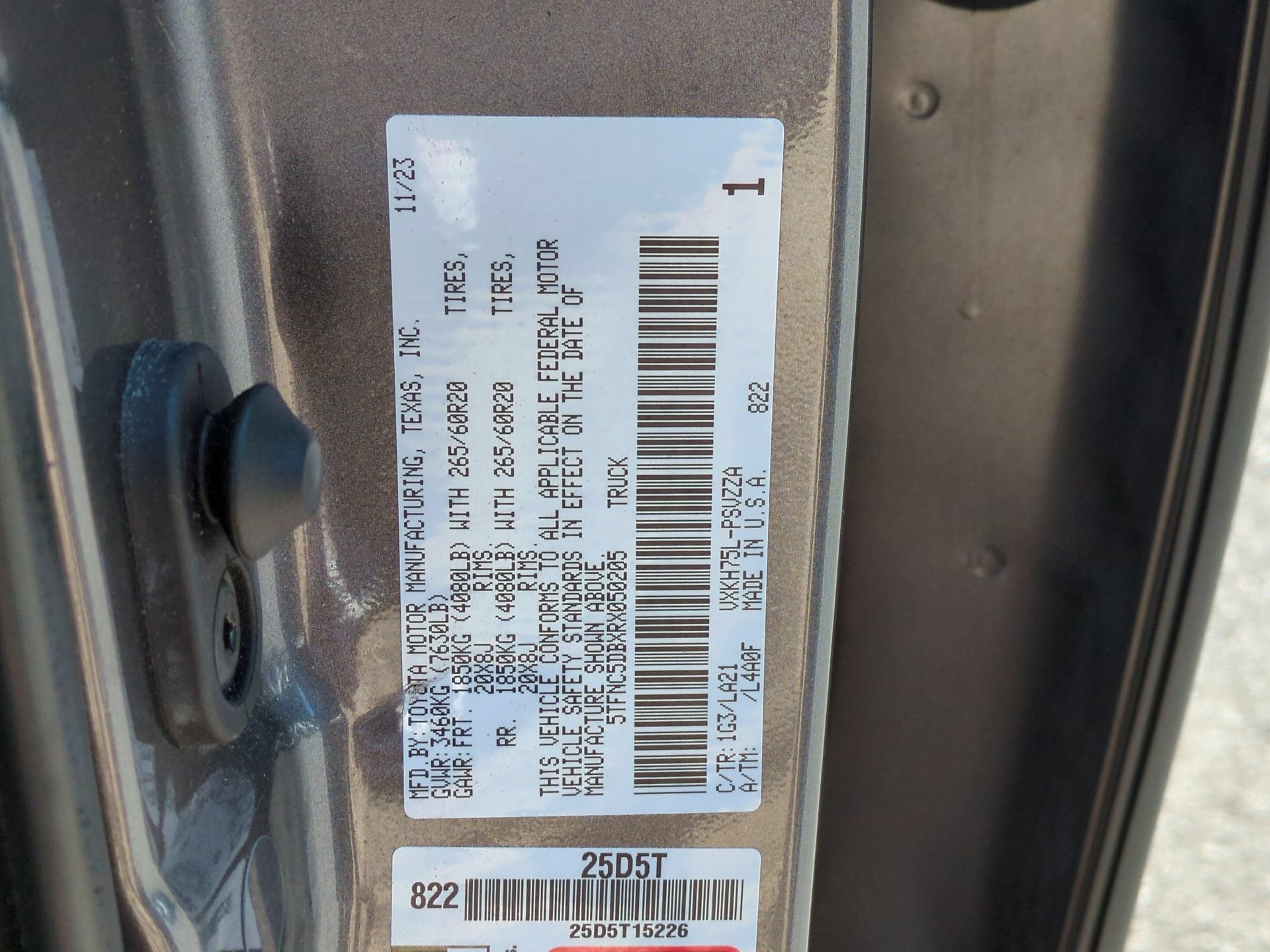 2024 Toyota Tundra Hybrid Platinum 4WD