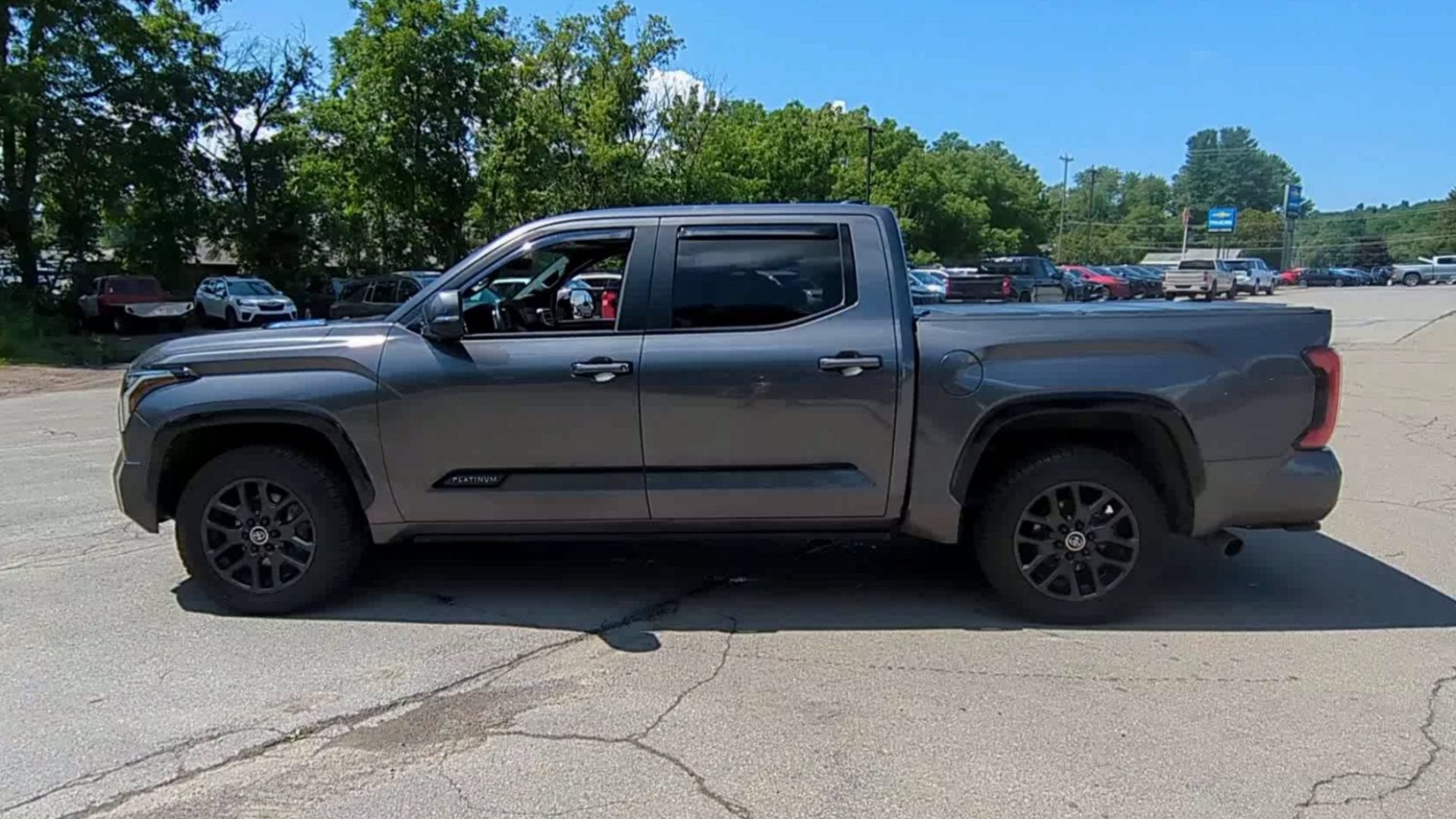 2024 Toyota Tundra Hybrid Platinum 4WD