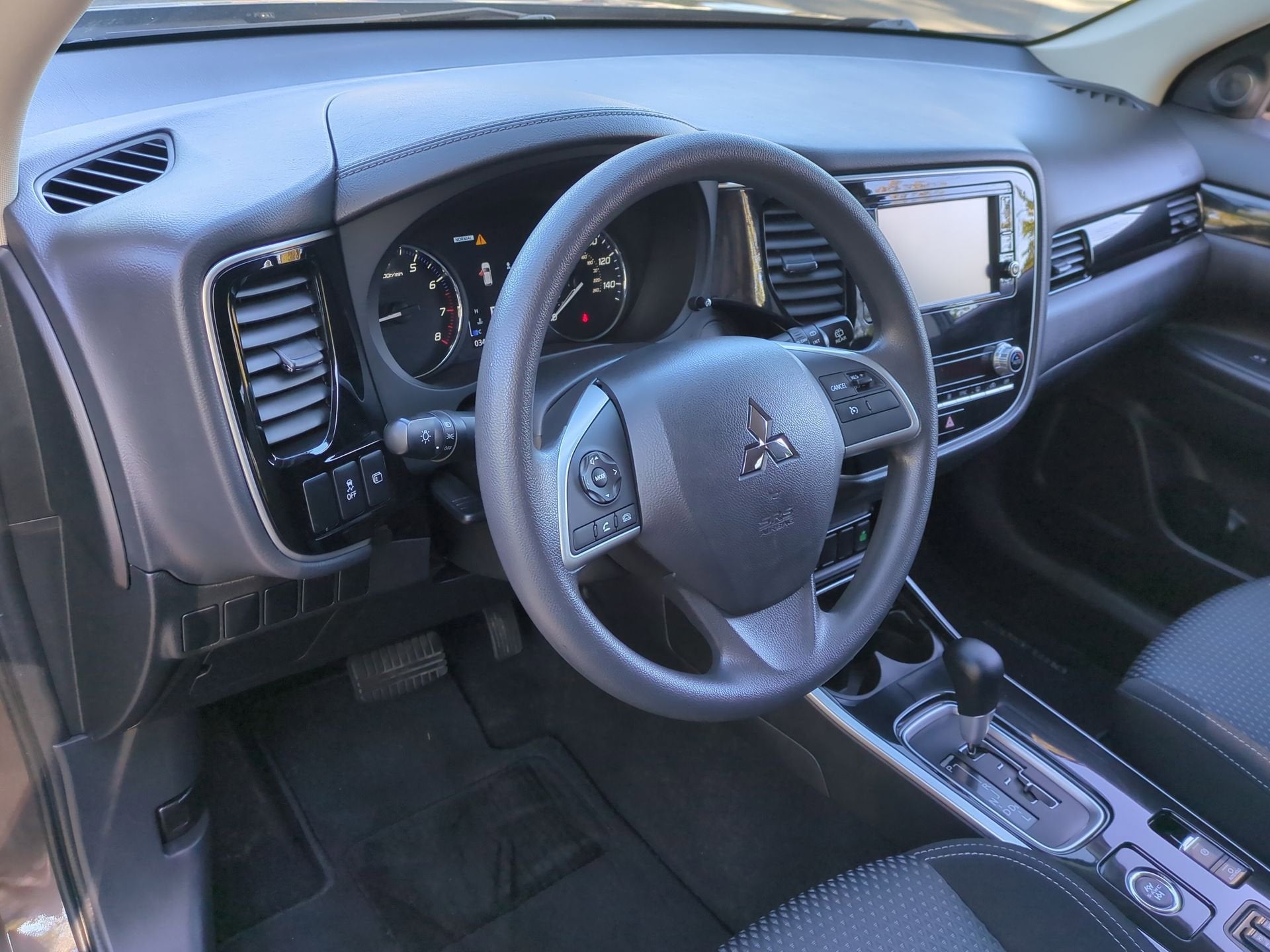 2020 Mitsubishi Outlander ES 2.4 S-AWC