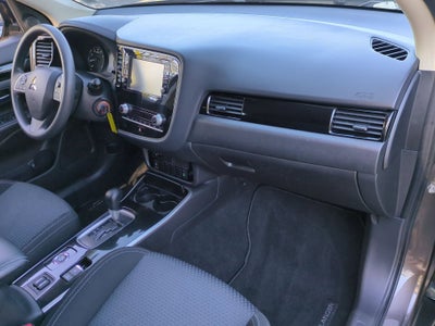 2020 Mitsubishi Outlander ES 2.4 S-AWC