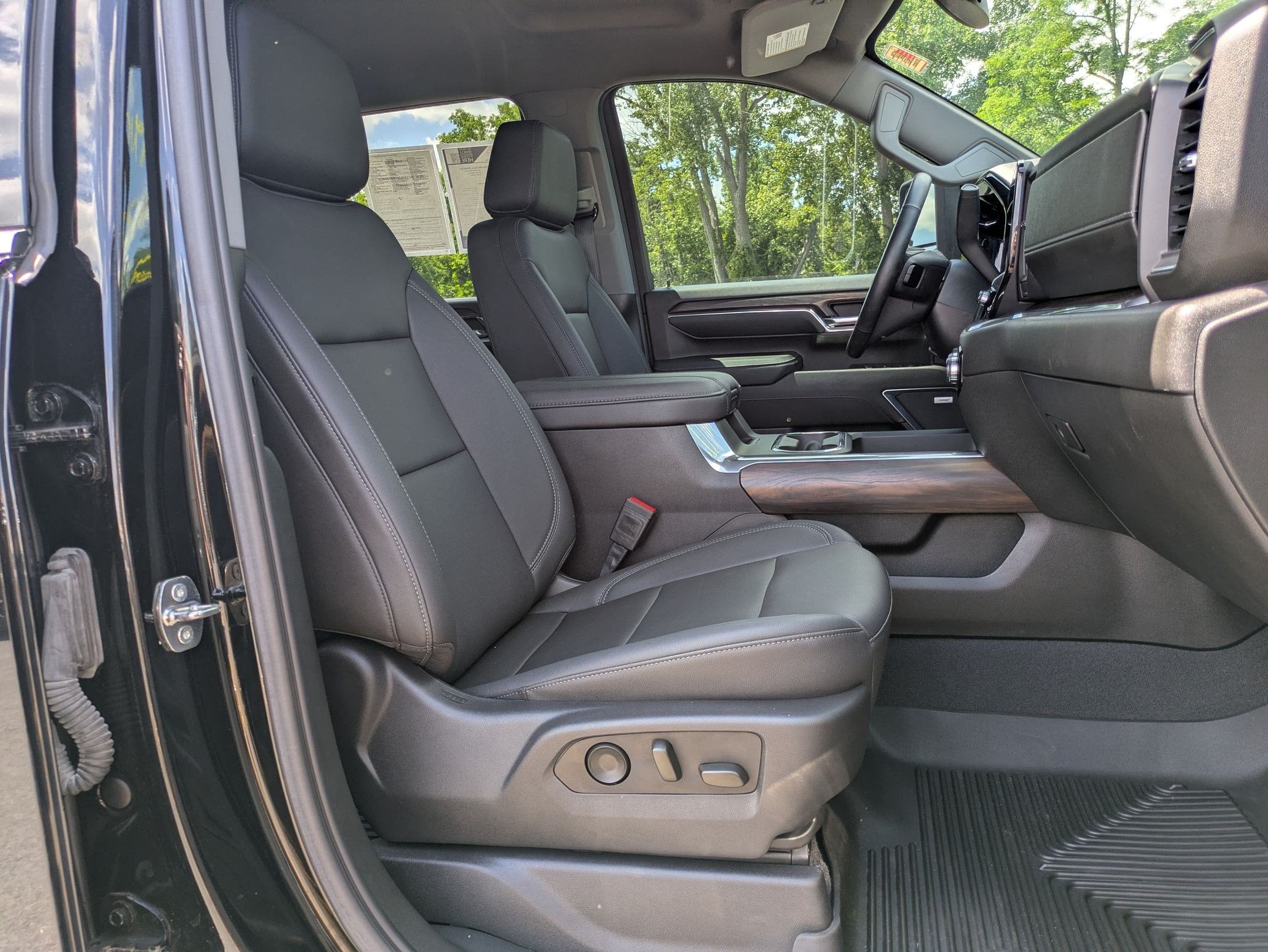 2024 GMC Sierra 3500HD SLT