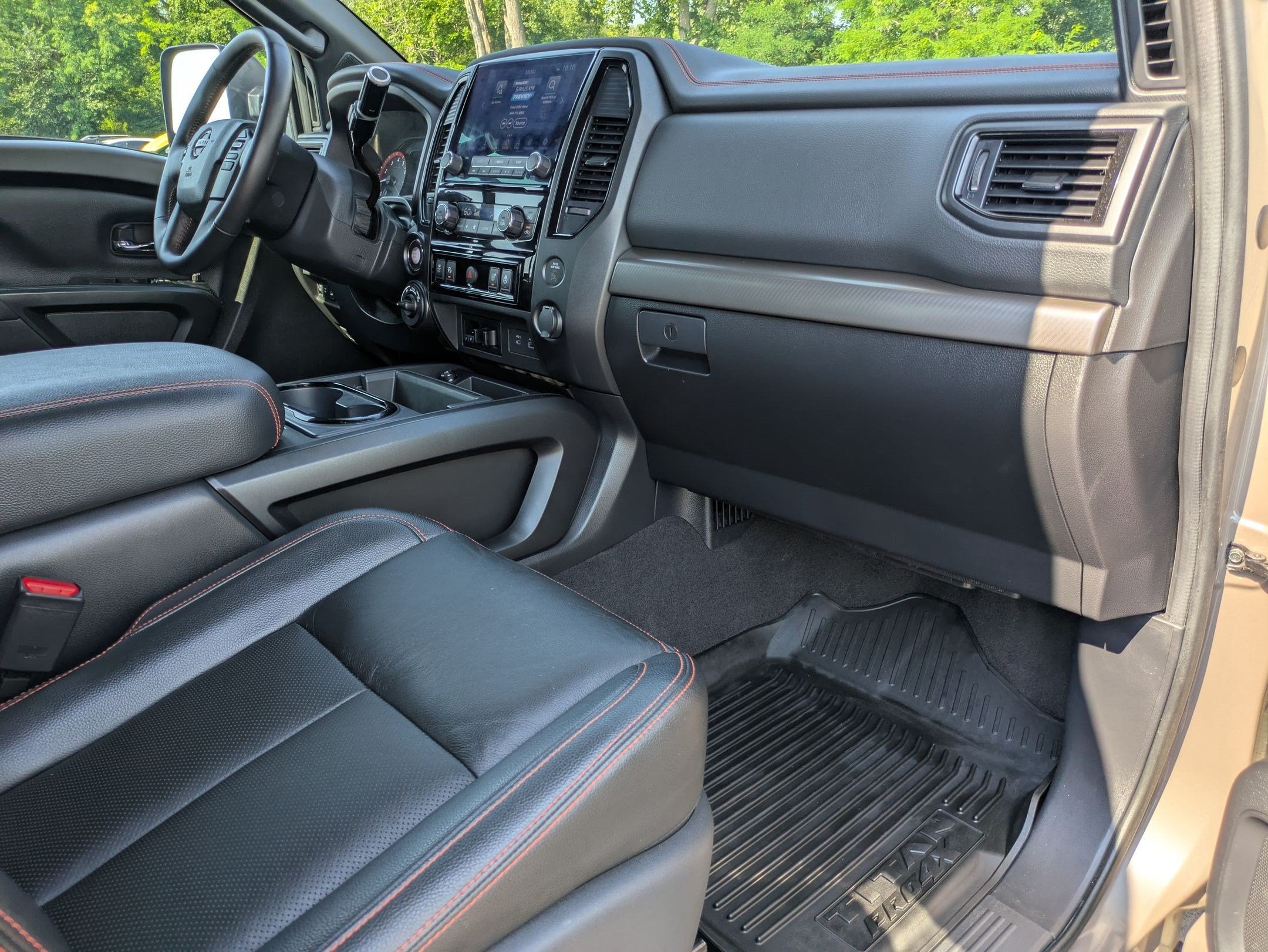 2024 Nissan Titan PRO-4X
