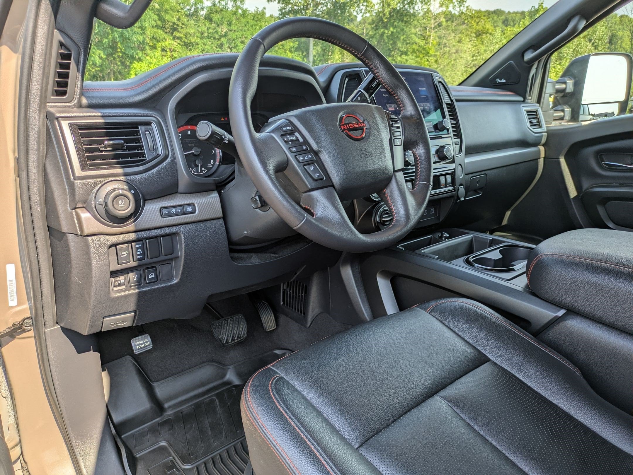 2024 Nissan Titan PRO-4X