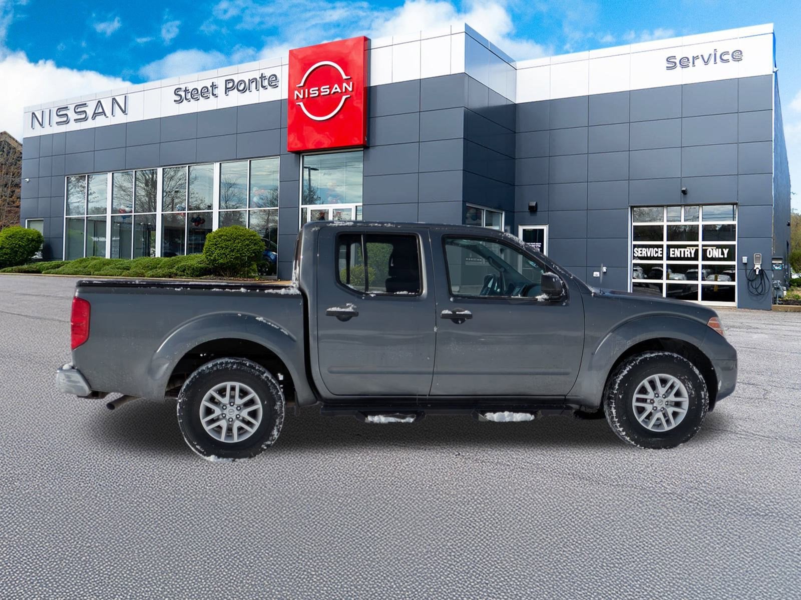 2016 Nissan Frontier SV