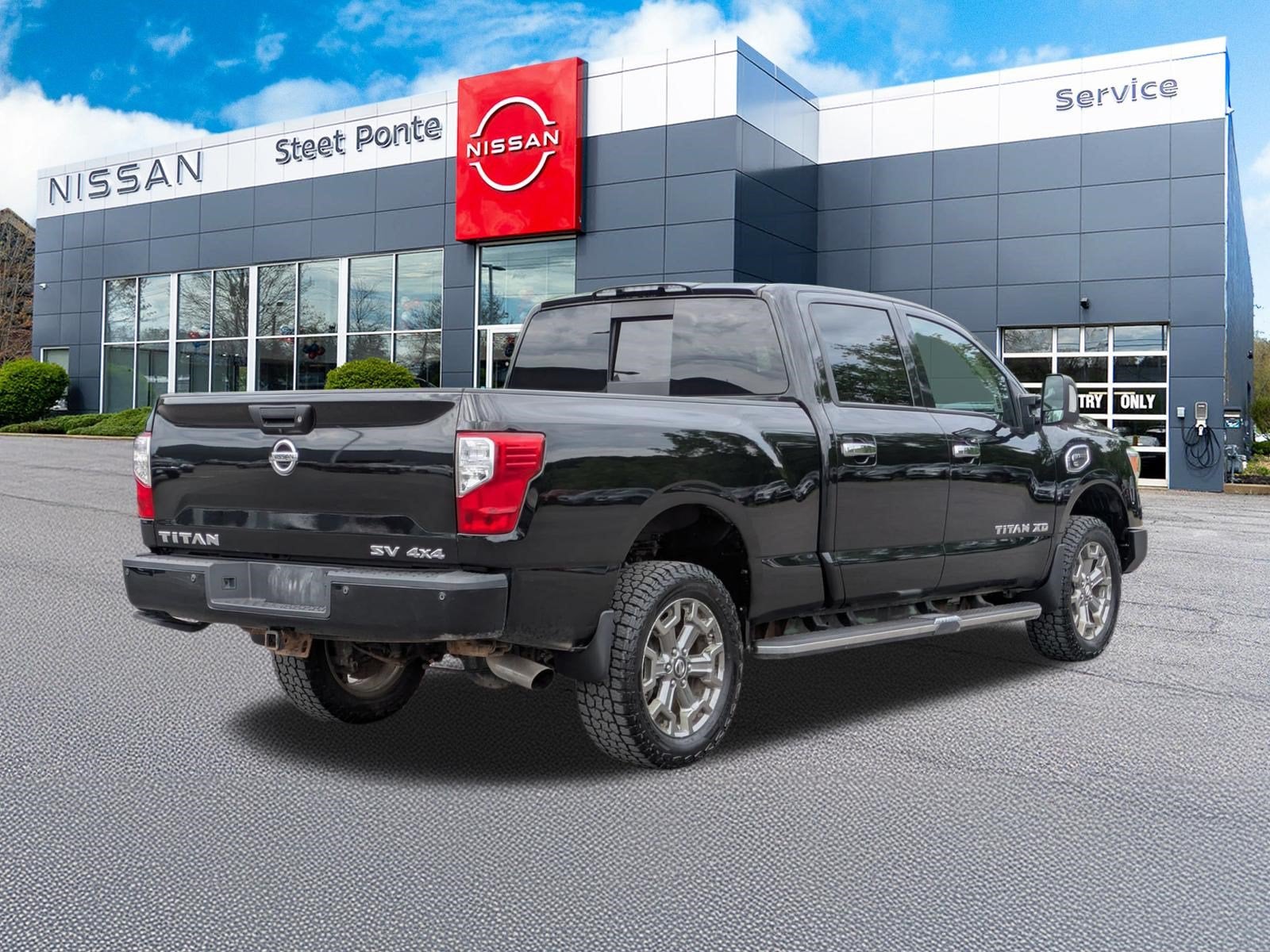2019 Nissan Titan XD SV