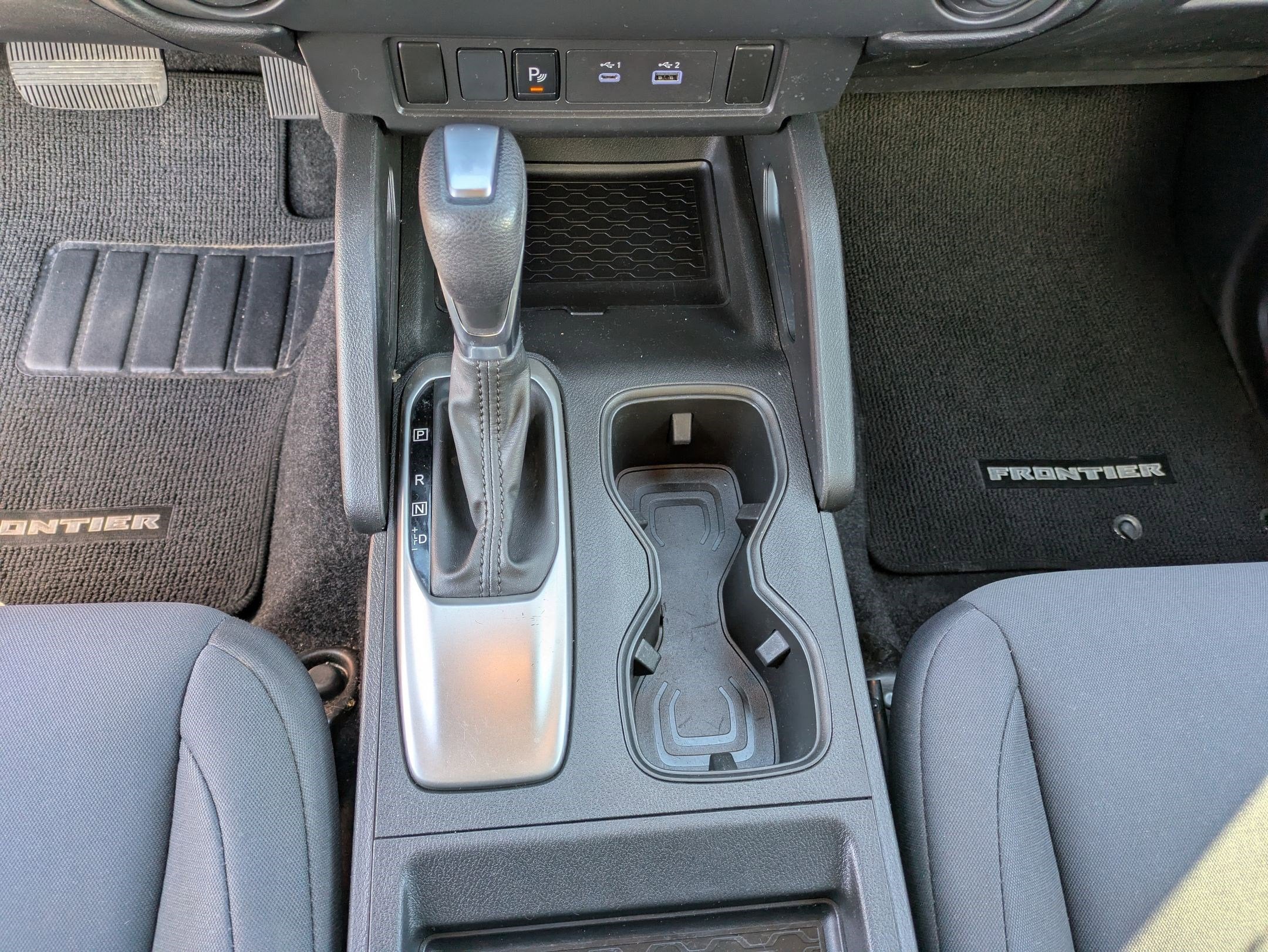 2023 Nissan Frontier S