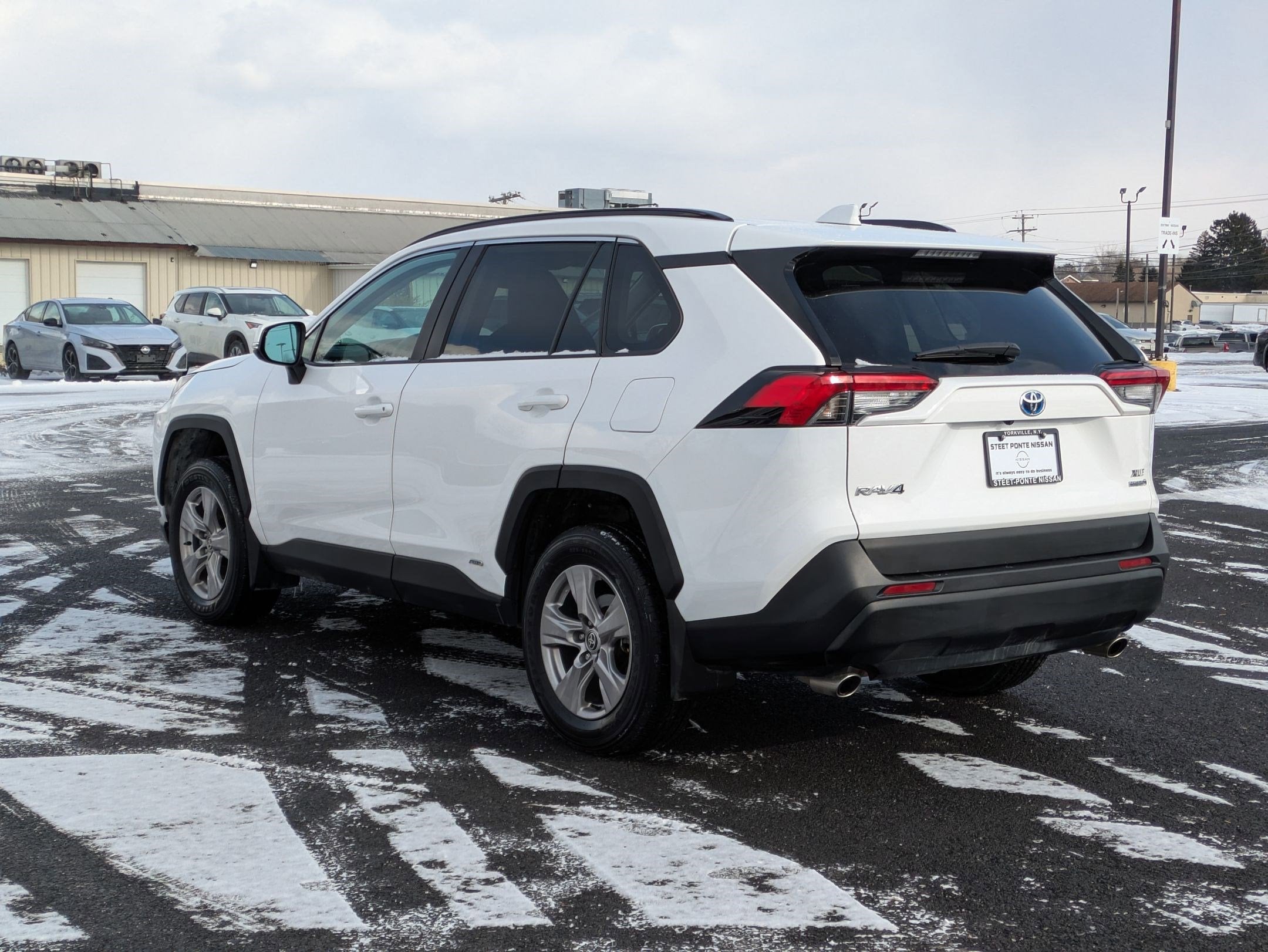 2023 Toyota RAV4 Hybrid XLE