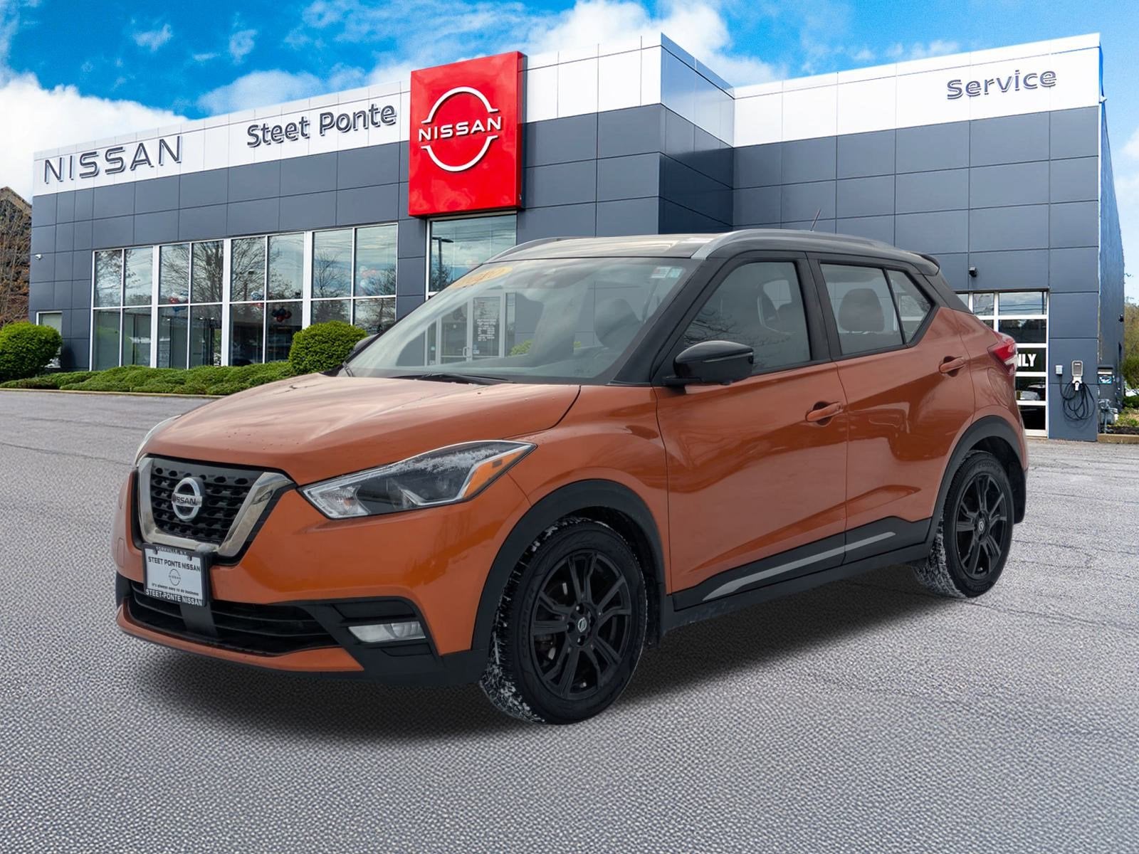 2020 Nissan Kicks SR