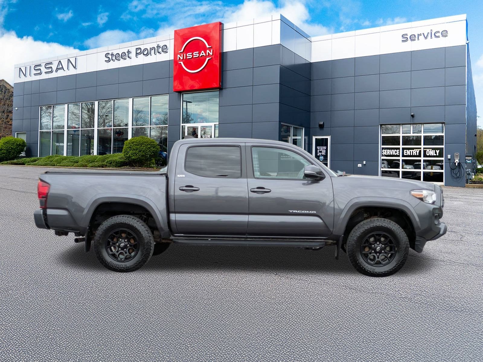 2021 Toyota Tacoma 4WD SR5