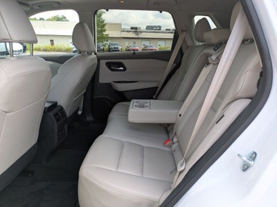 2024 Nissan Rogue SL