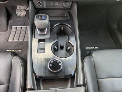 2022 Nissan Rogue SL