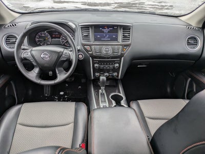 2019 Nissan Pathfinder SV