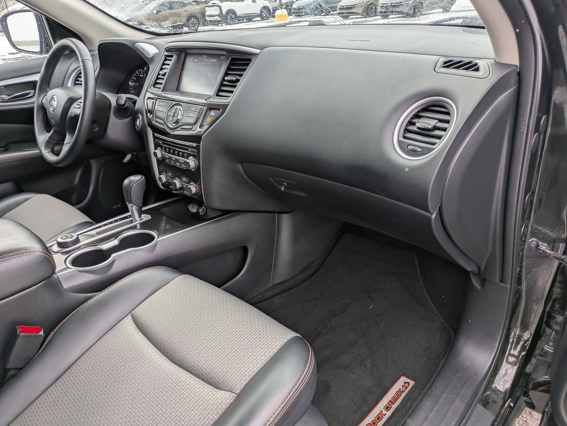 2019 Nissan Pathfinder SV