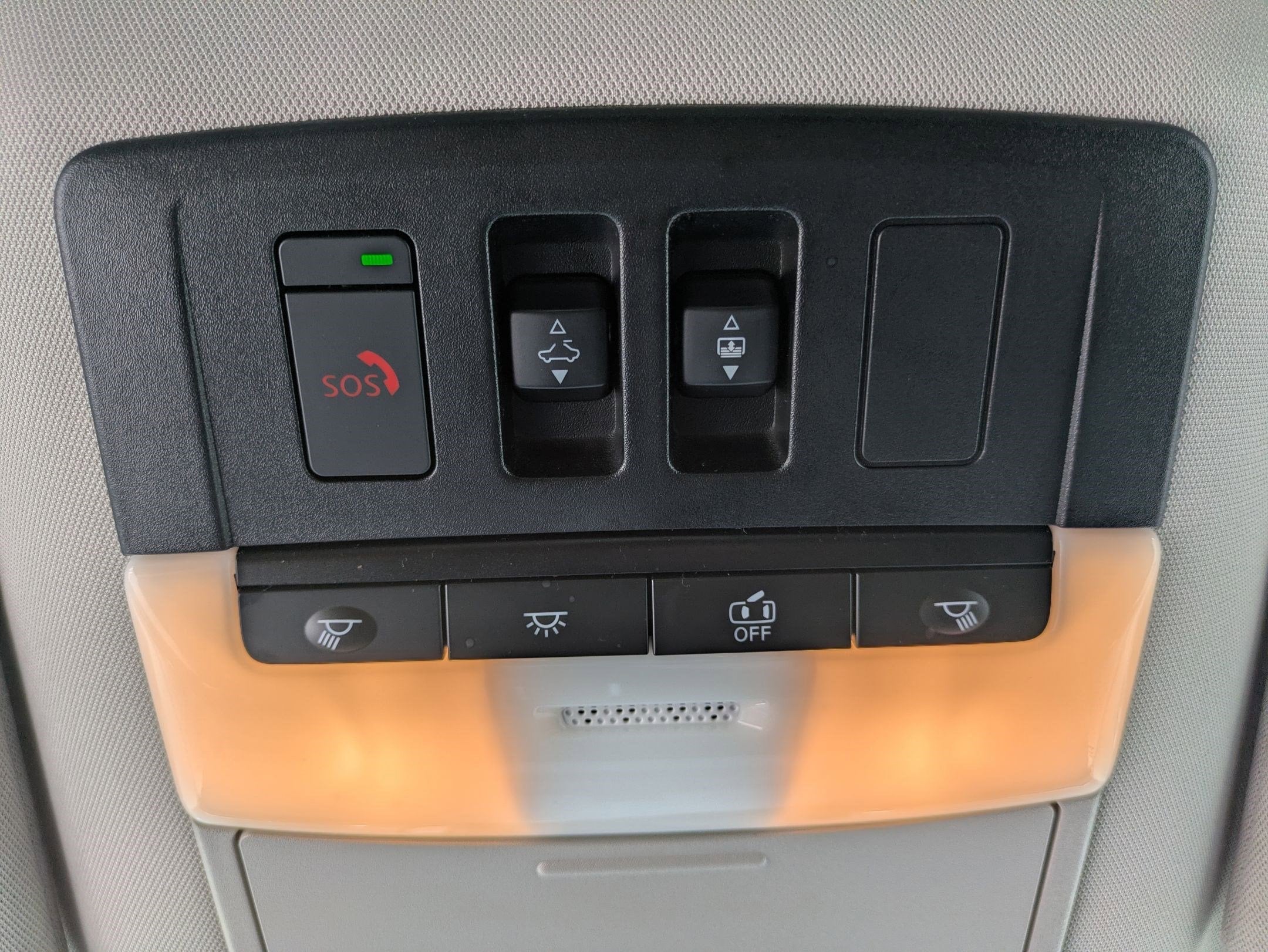 2023 Nissan Pathfinder SV