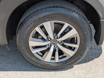 2022 Nissan Pathfinder SL