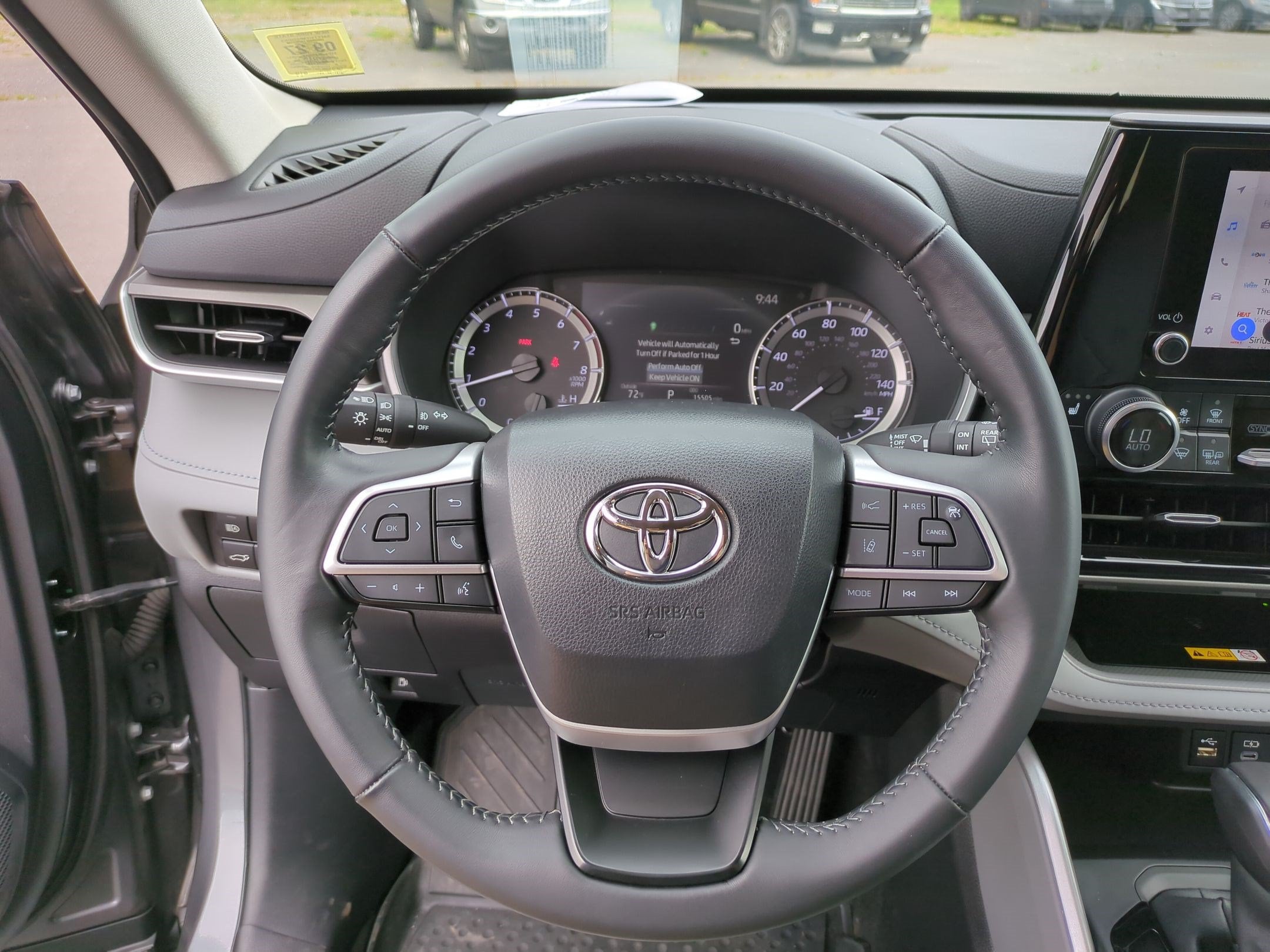 2024 Toyota Highlander XLE