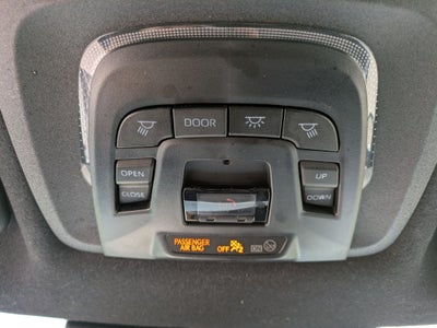 2024 Toyota Corolla Cross Hybrid SE