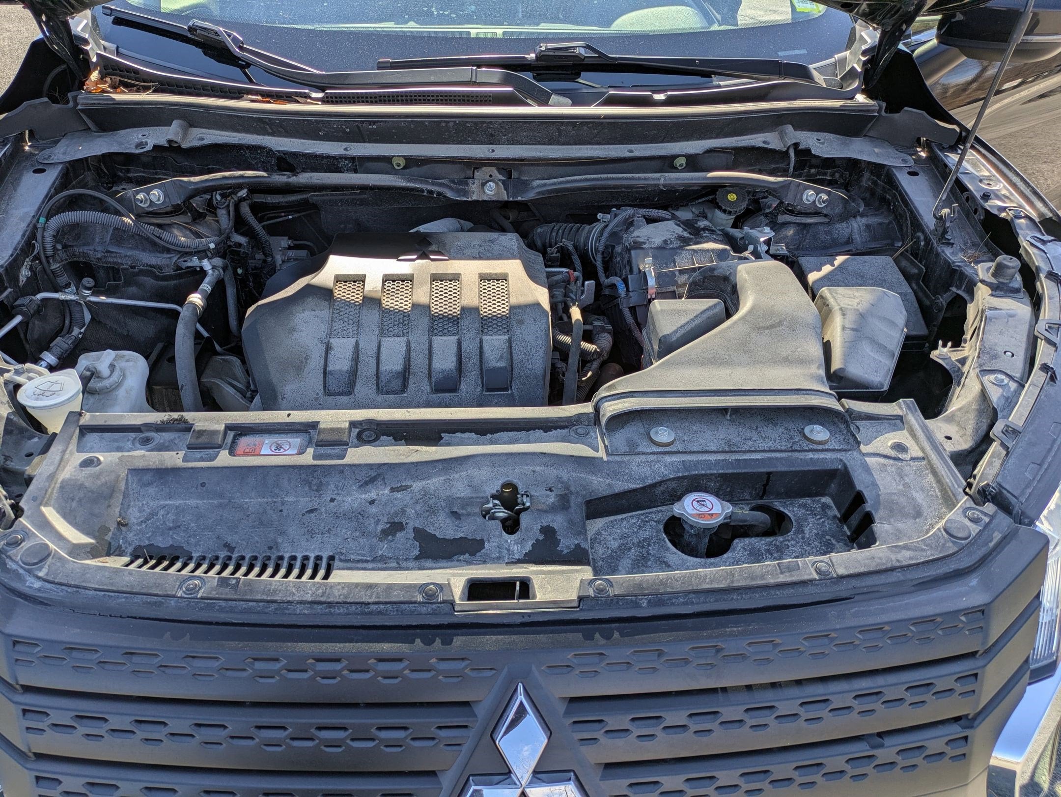 2022 Mitsubishi Eclipse Cross LE