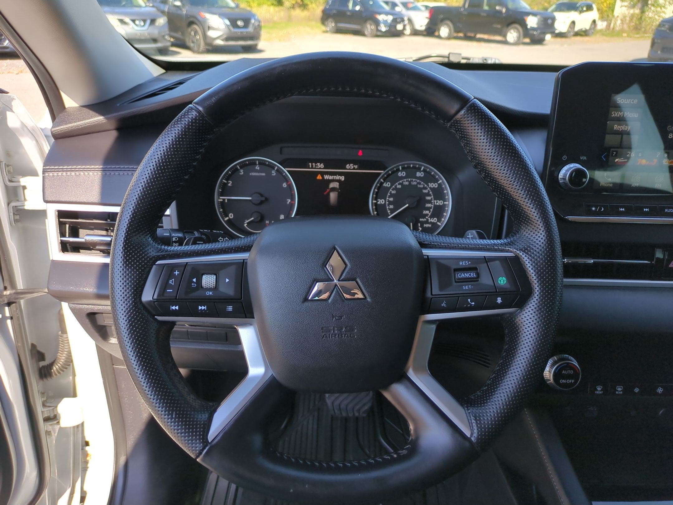 2022 Mitsubishi Outlander SE