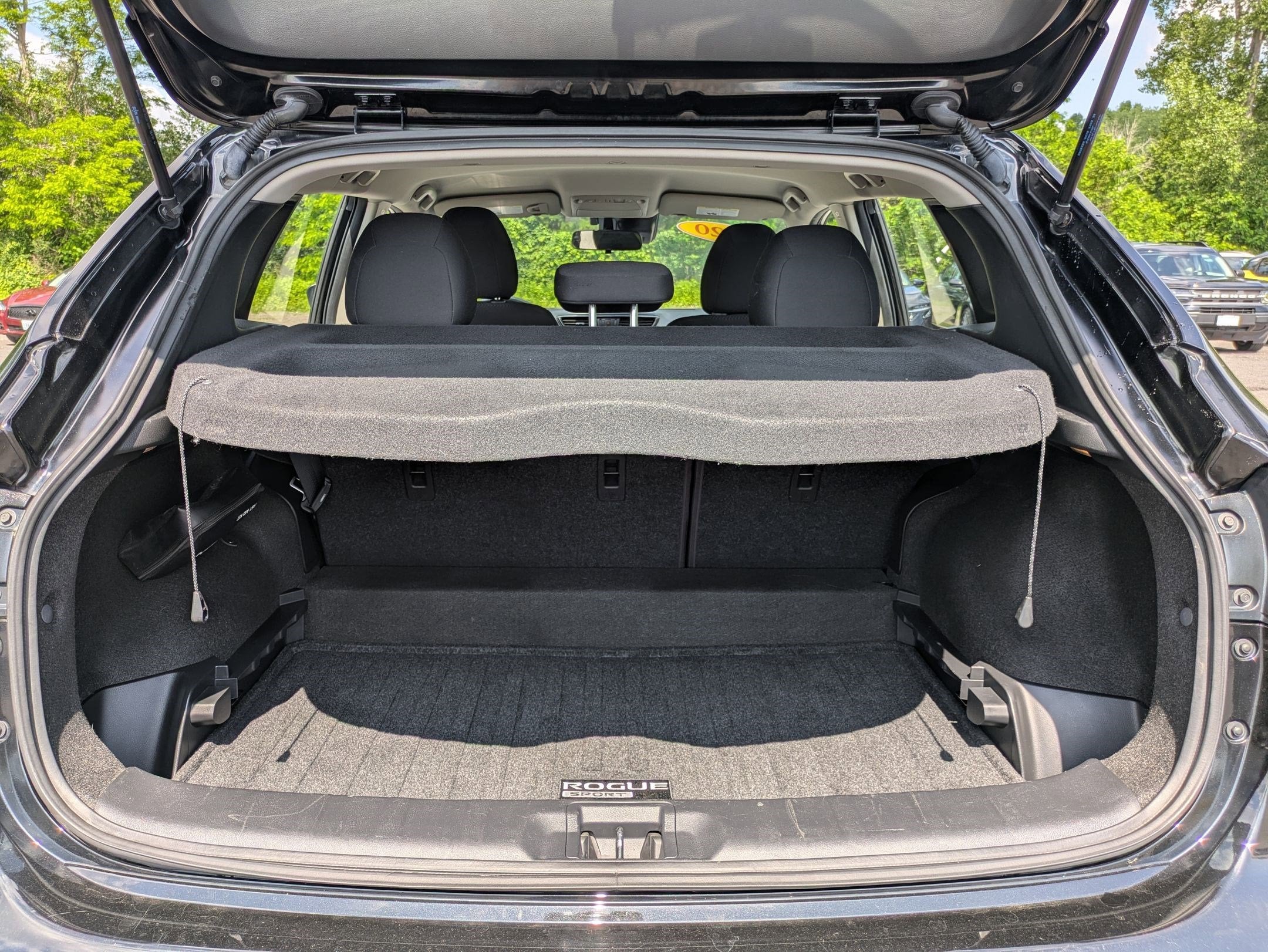 2020 Nissan Rogue Sport S