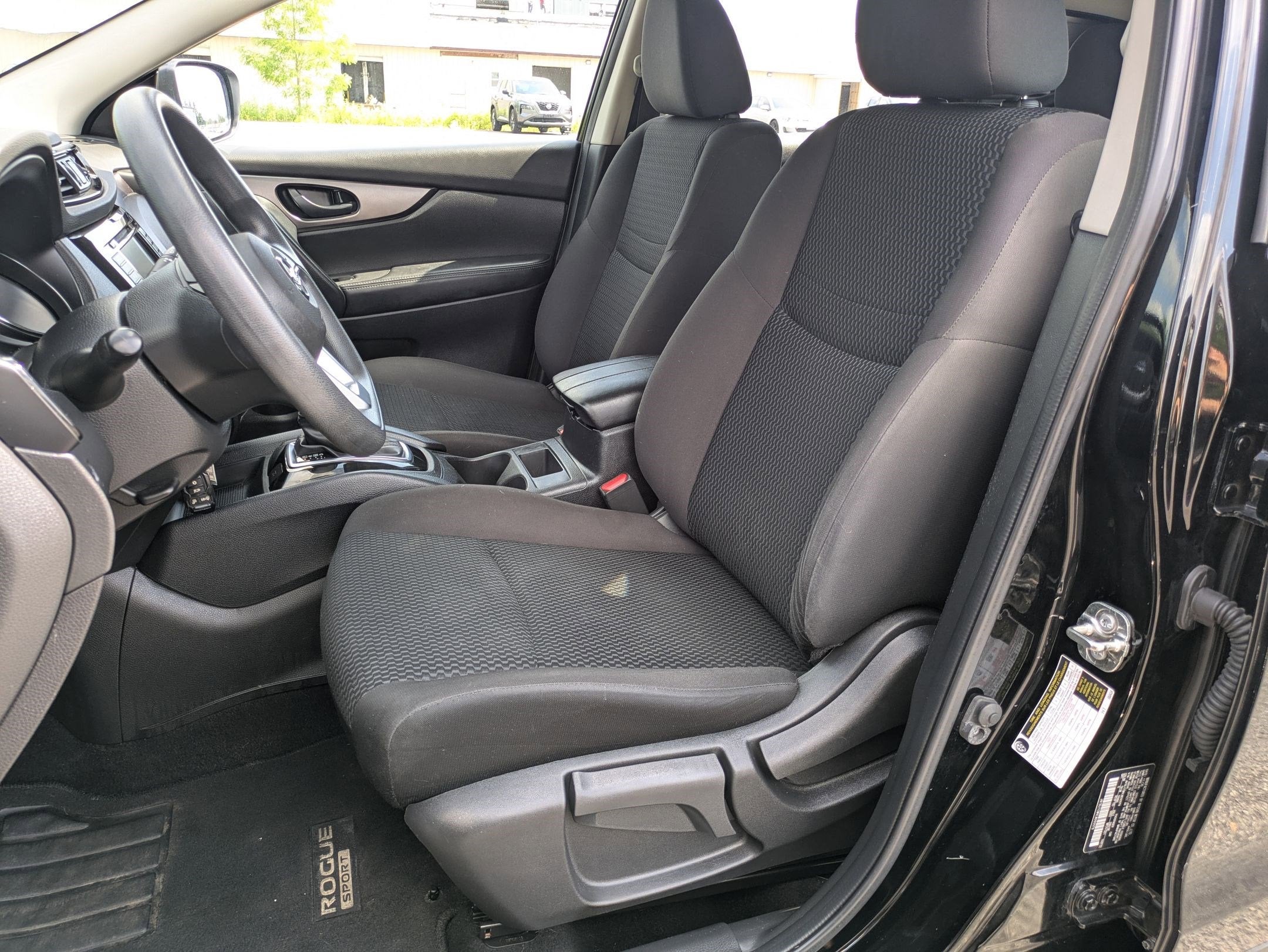 2020 Nissan Rogue Sport S