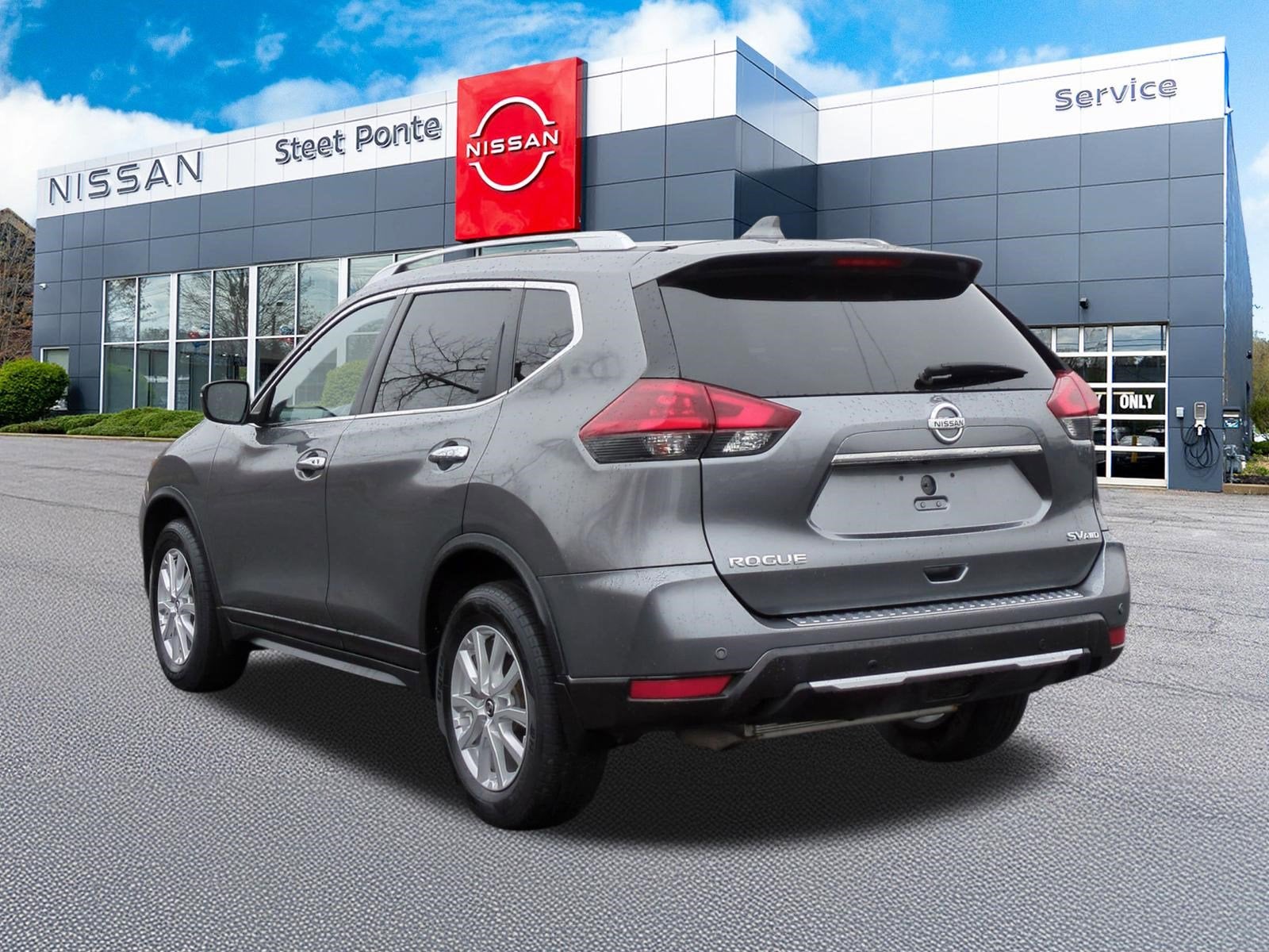 2020 Nissan Rogue SV