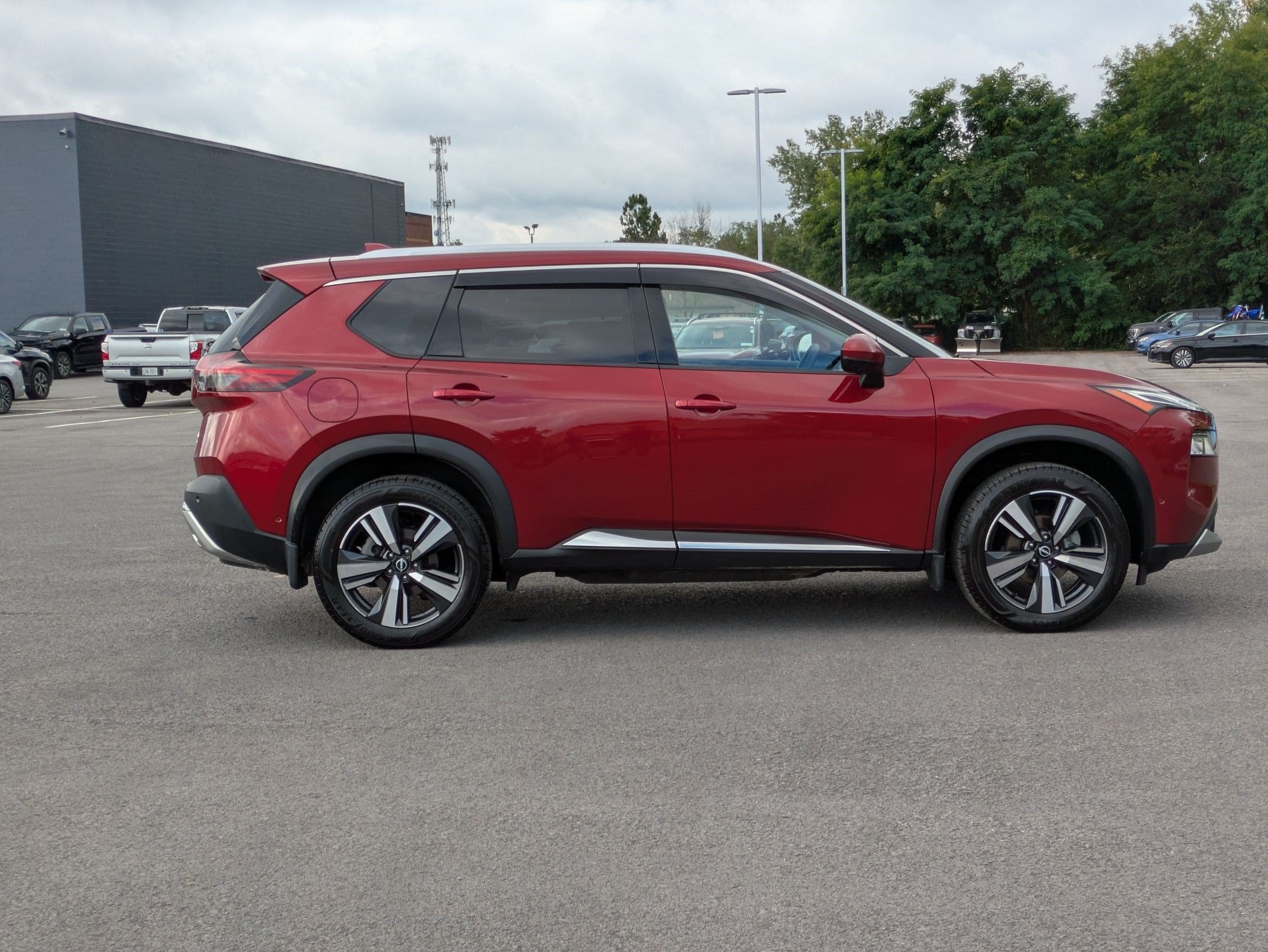 2023 Nissan Rogue Platinum