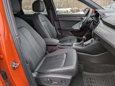 2021 Audi Q3 S line Premium