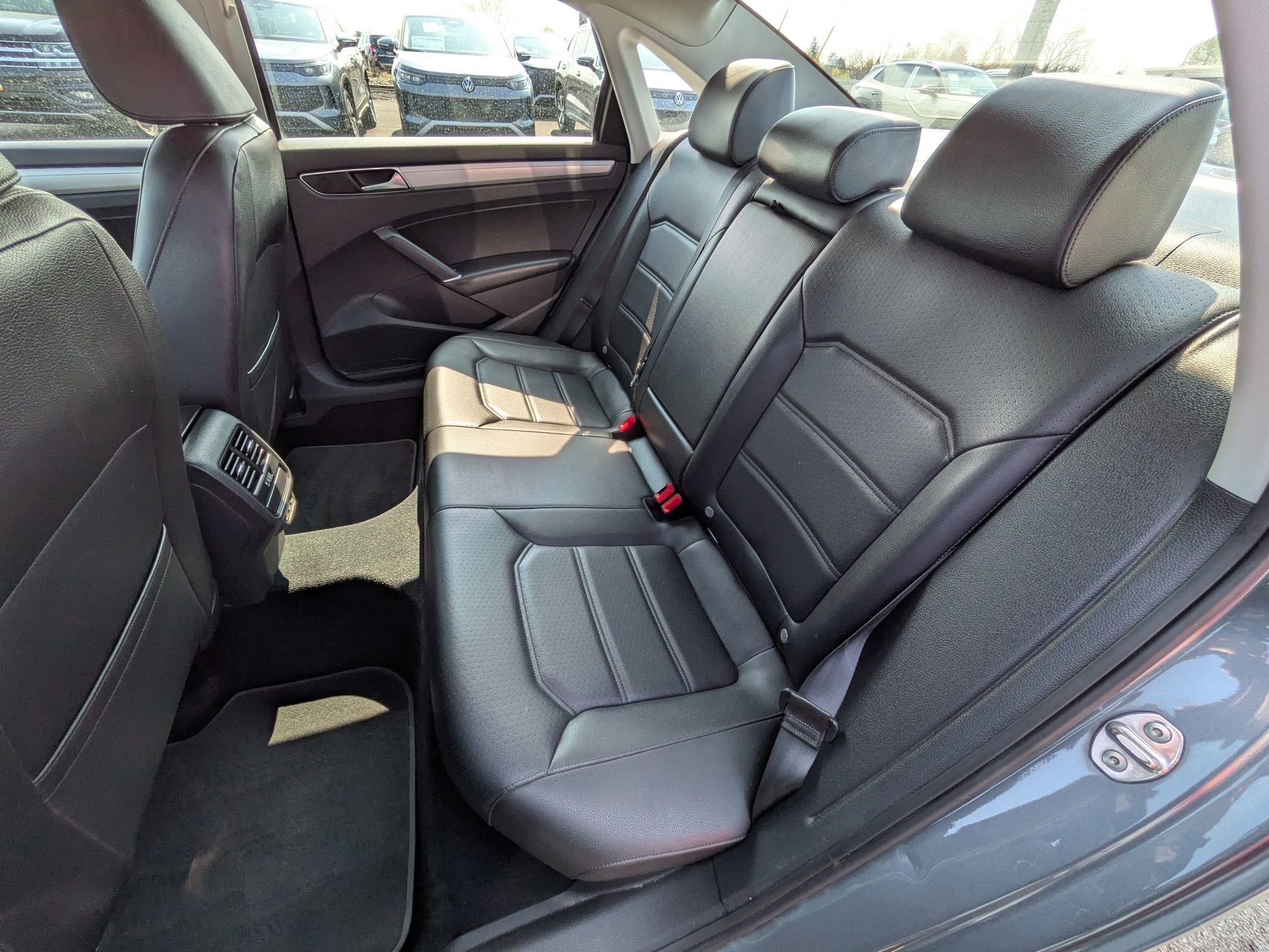 2019 Volkswagen Passat 2.0T Wolfsburg Edition