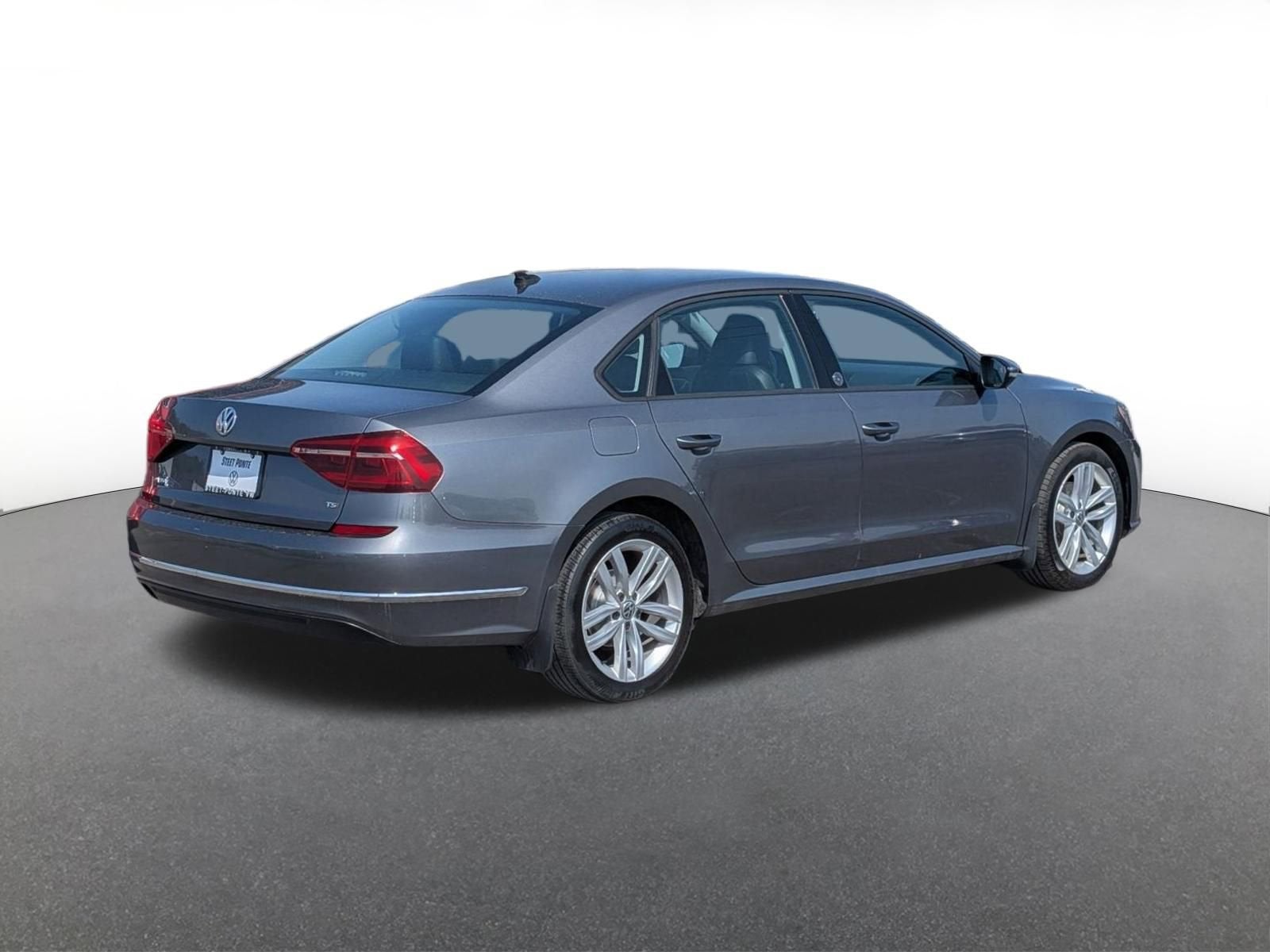 2019 Volkswagen Passat 2.0T Wolfsburg Edition