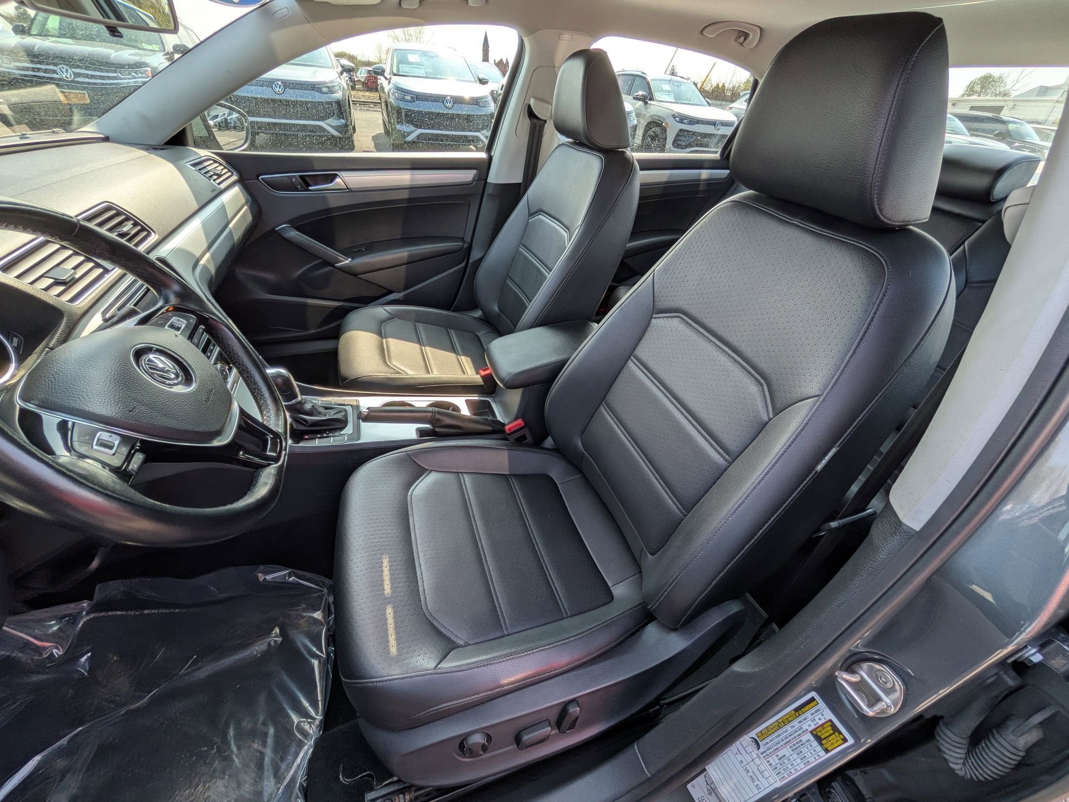 2019 Volkswagen Passat 2.0T Wolfsburg Edition